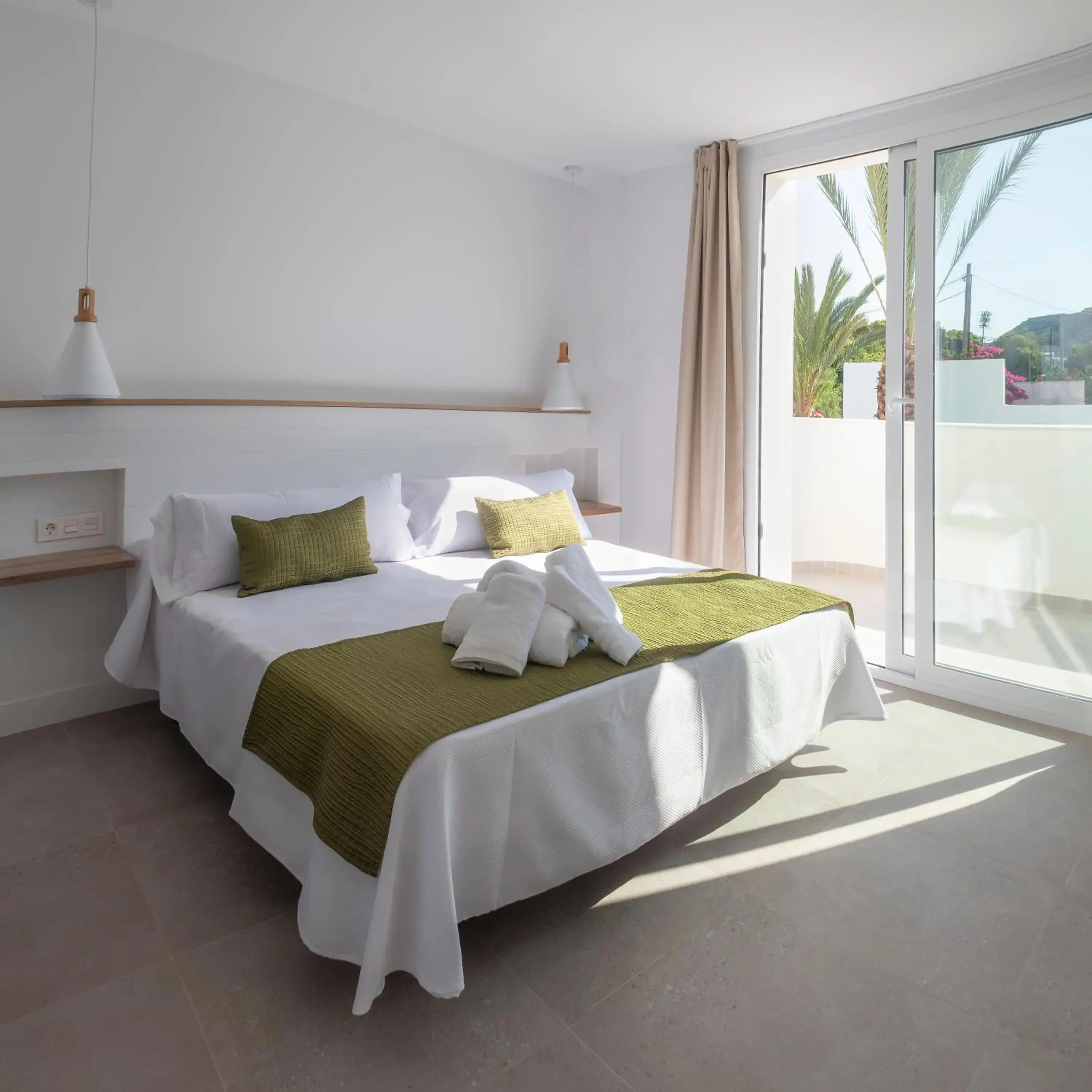 Bedroom, Bed in Hotel Senderos Bedroom, Bed in Hotel Senderos