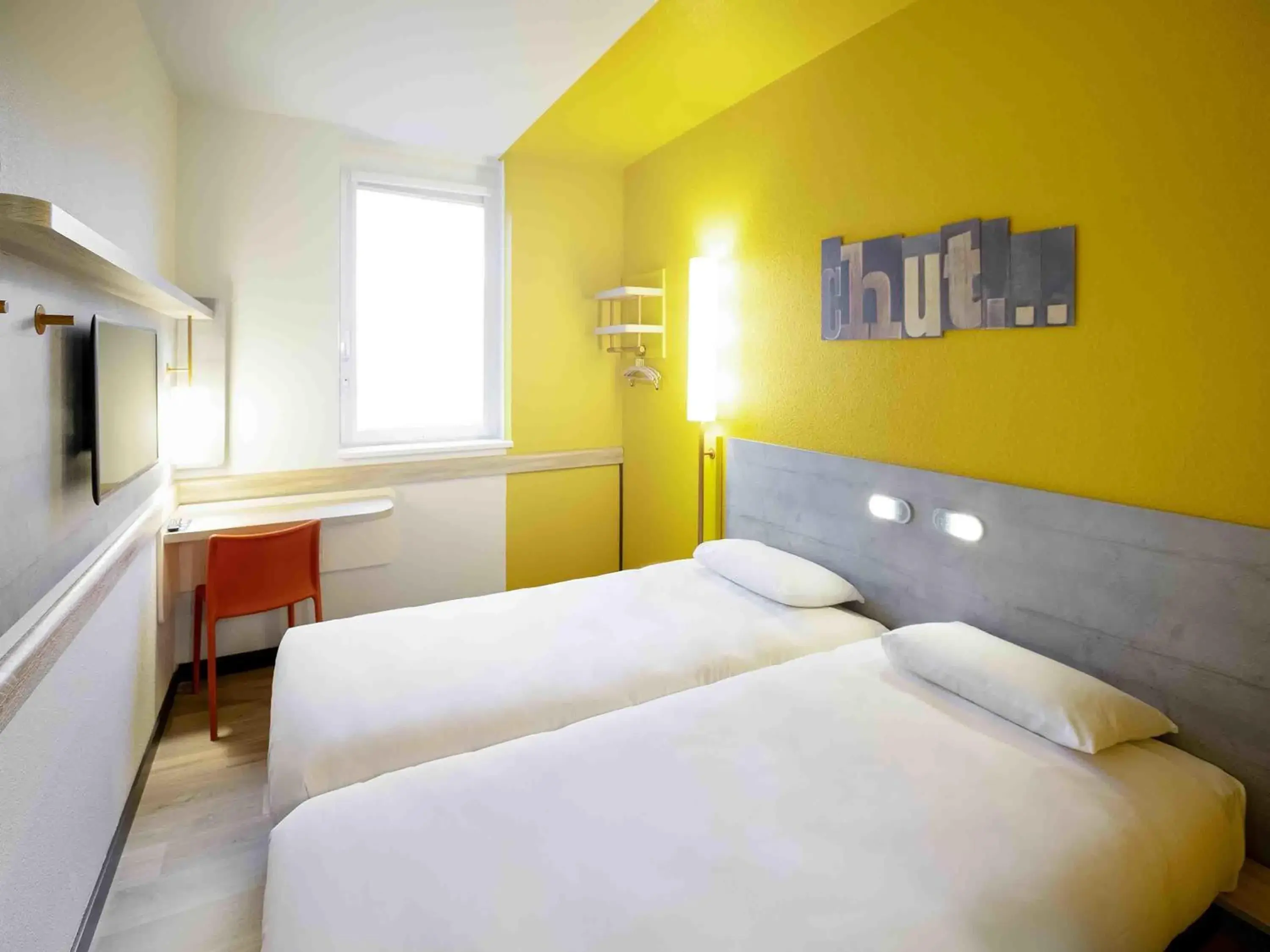 Bedroom, Bed in ibis budget Montpellier Sud Près d'Arènes Bedroom, Bed in ibis budget Montpellier Sud Près d'Arènes