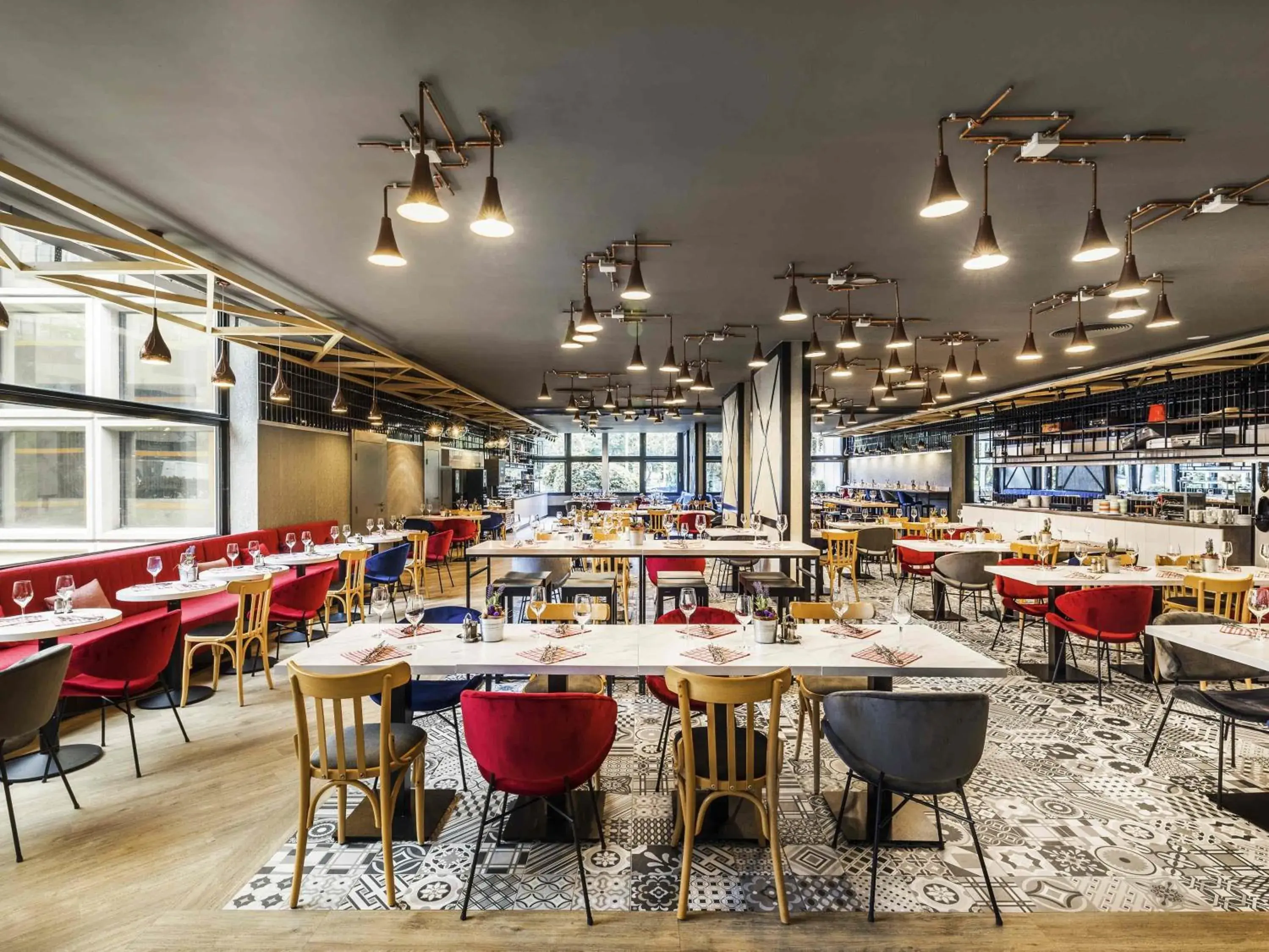 Restaurant/places to eat in ibis Budapest Castle Hill Restaurant/places to eat in ibis Budapest Castle Hill