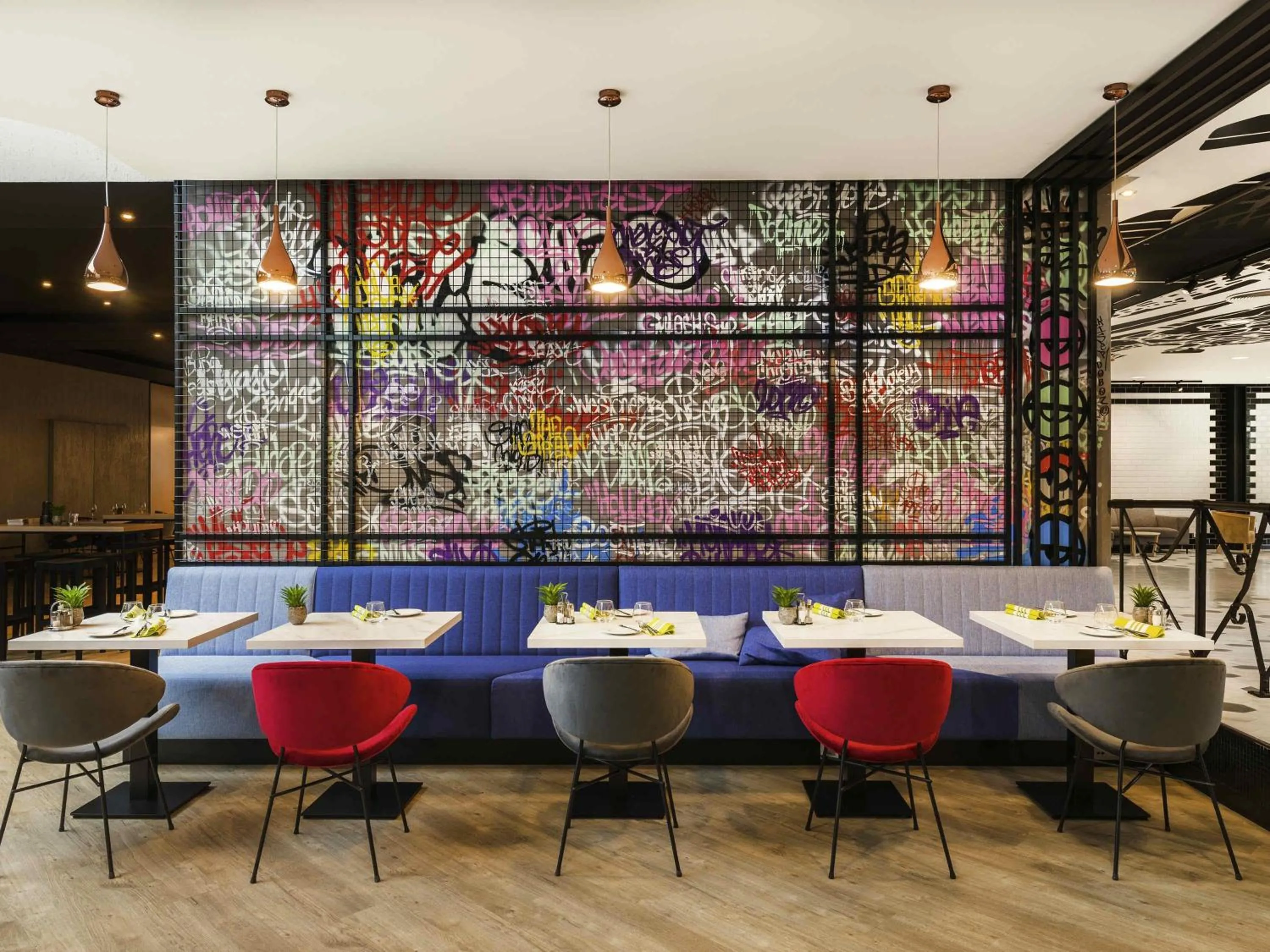 Restaurant/places to eat in ibis Budapest Castle Hill