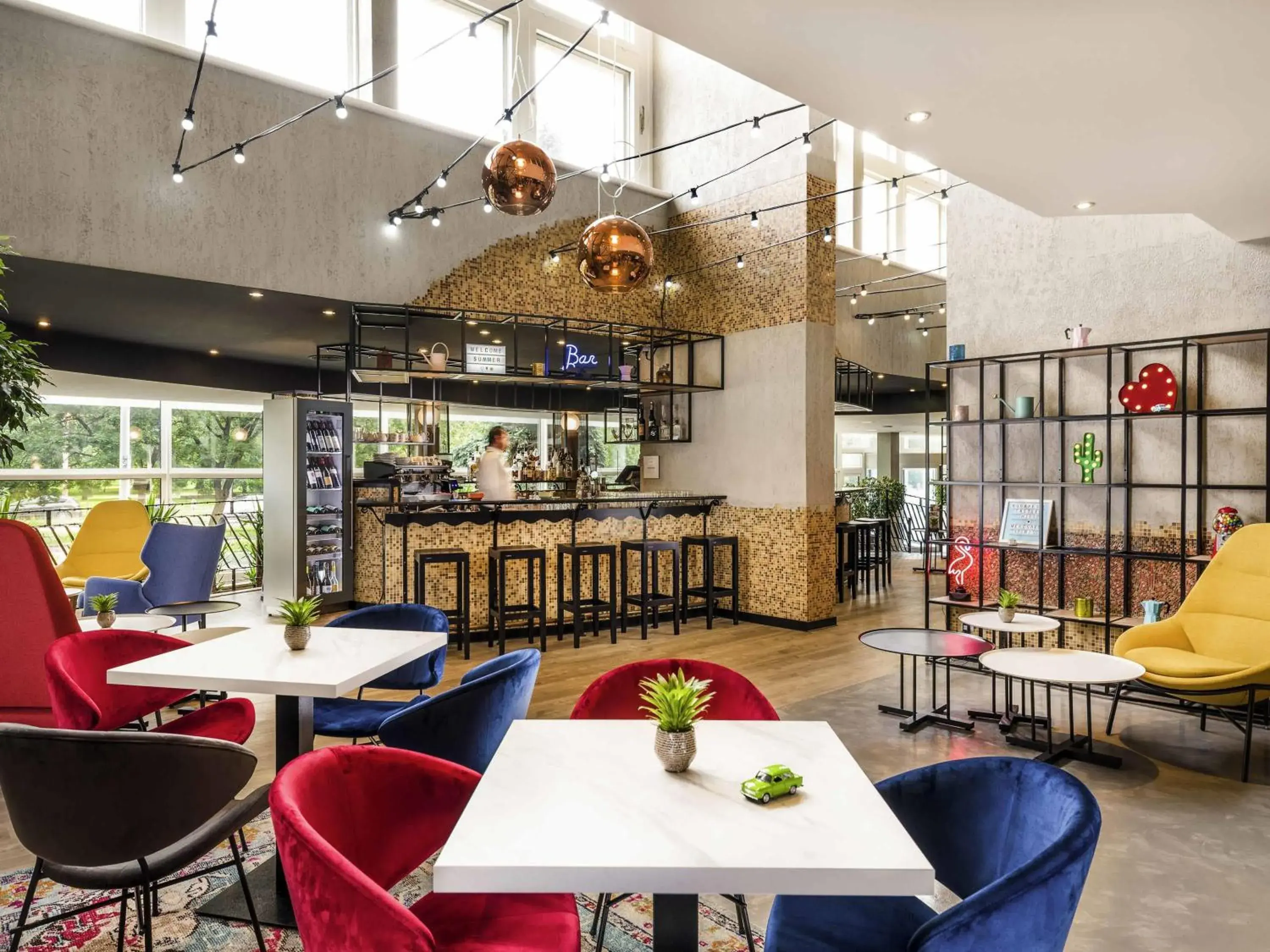 Lounge or bar in ibis Budapest Castle Hill Lounge or bar in ibis Budapest Castle Hill