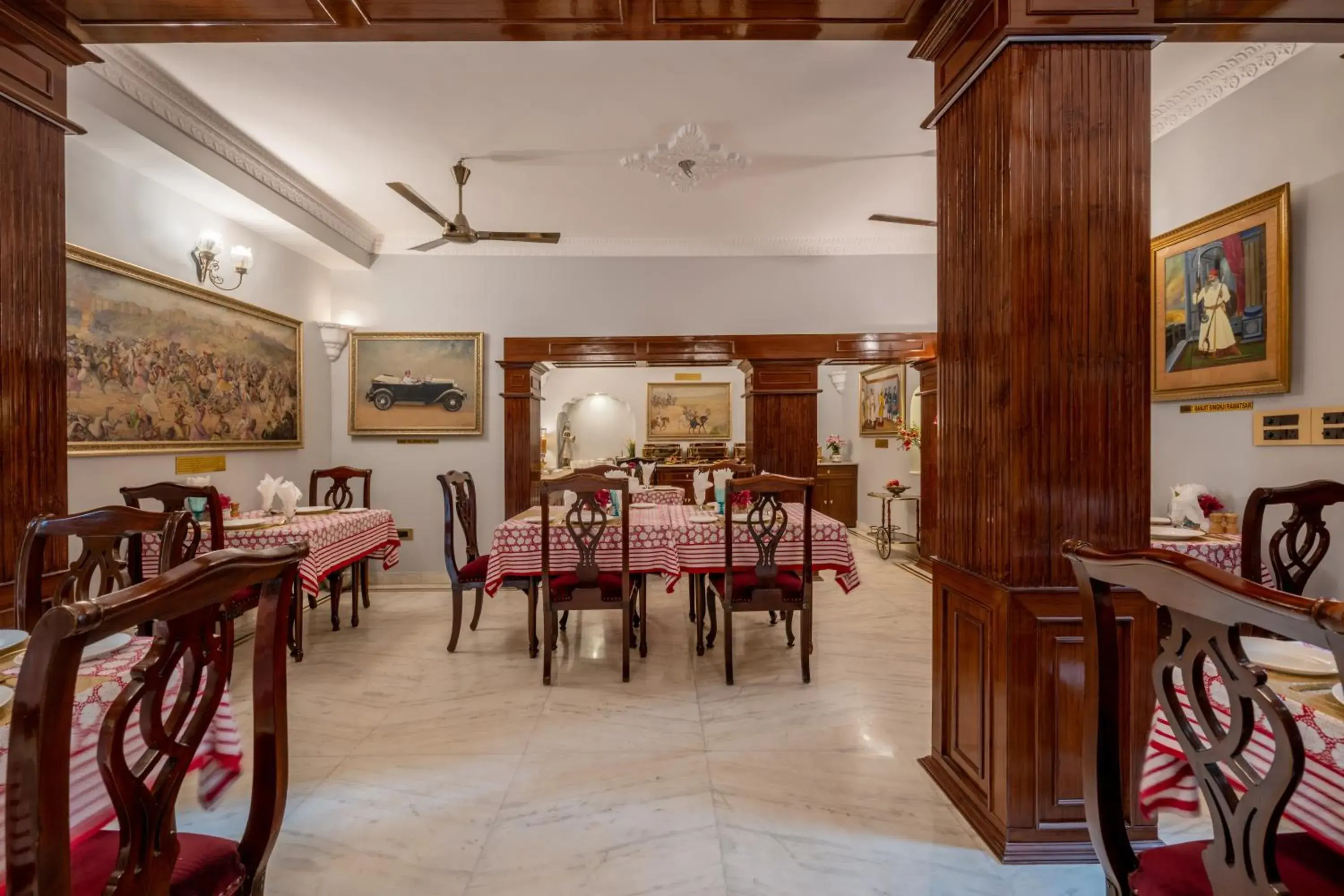Restaurant/places to eat in Dera Rawatsar - Heritage Hotel Restaurant/places to eat in Dera Rawatsar - Heritage Hotel