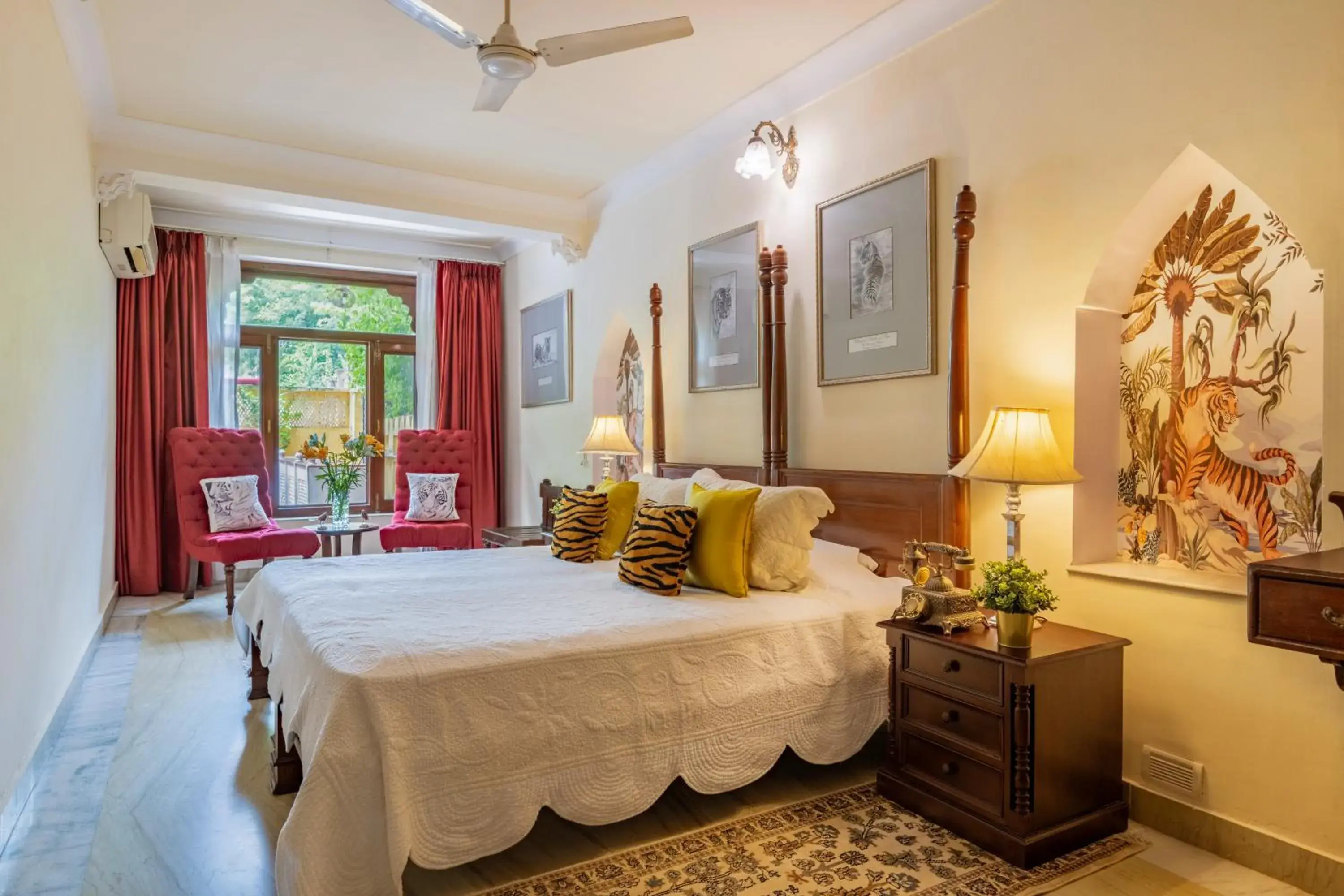 Day, Bed in Dera Rawatsar - Heritage Hotel Day, Bed in Dera Rawatsar - Heritage Hotel