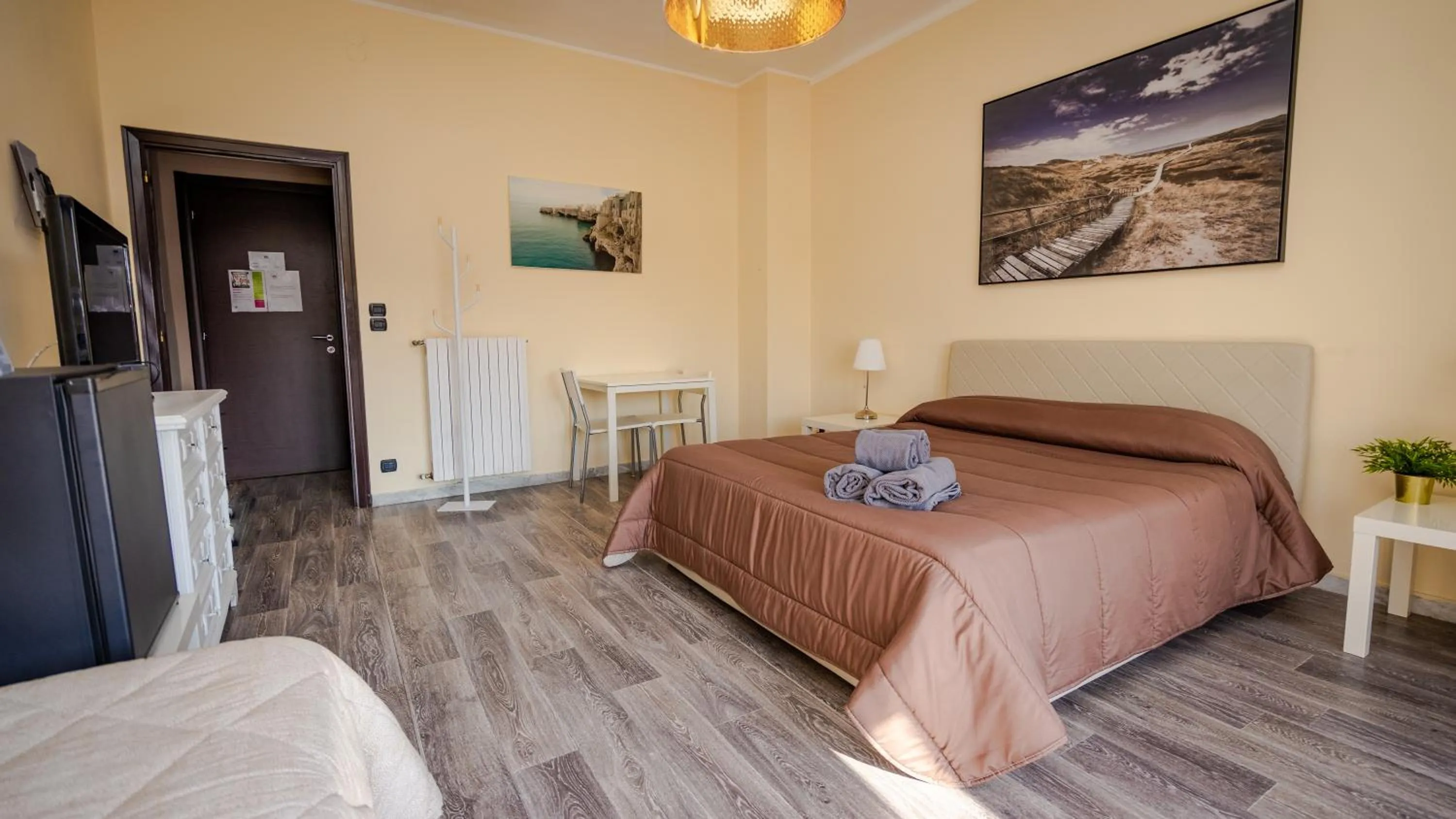 Bed in CconfortHotels R&B Dolci Emozioni