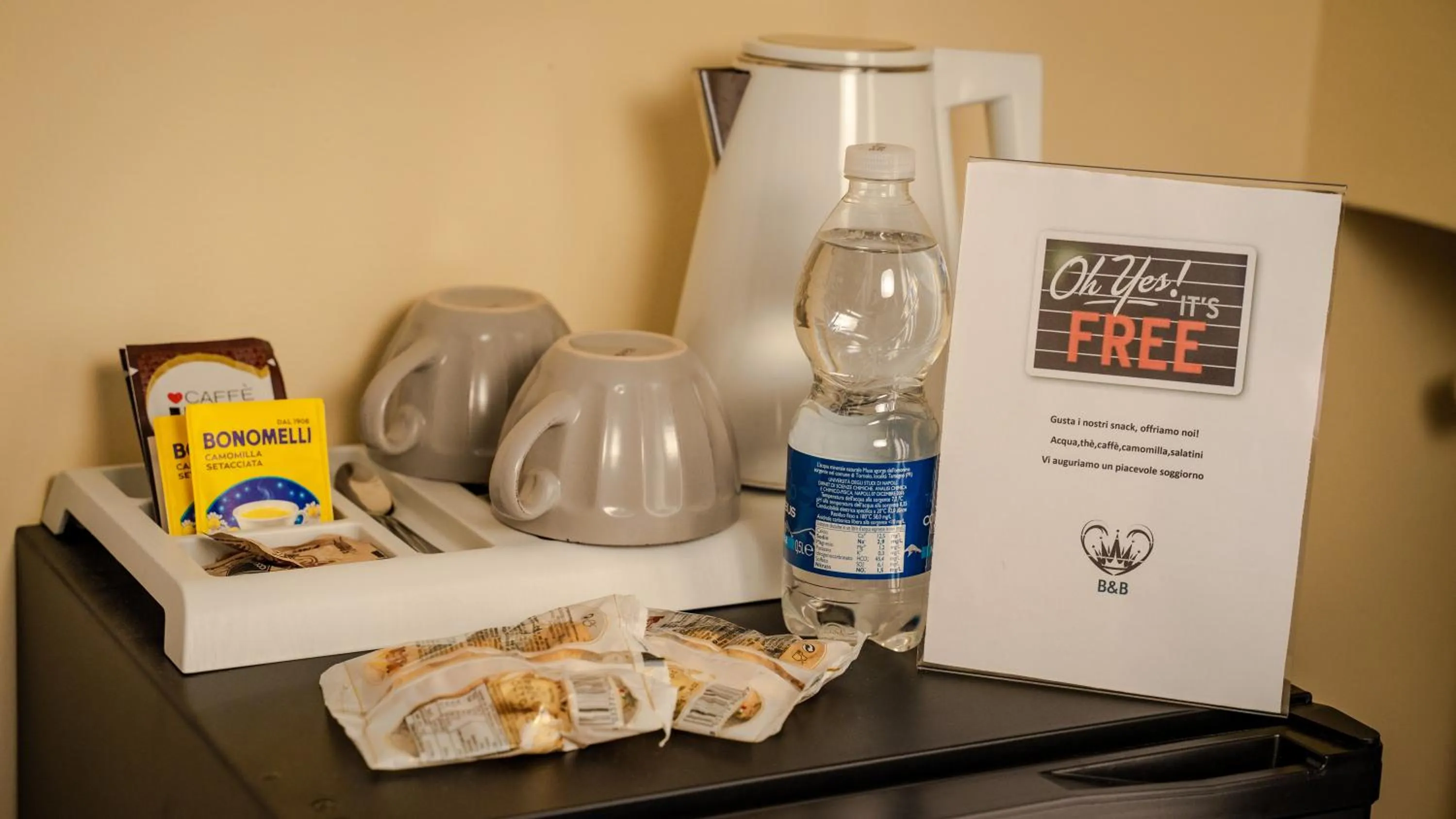 Coffee/tea facilities in CconfortHotels R&B Dolci Emozioni