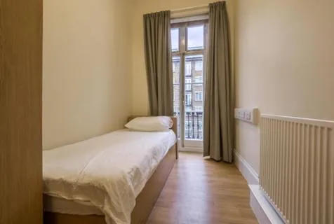 Bed in LSE Passfield Hall