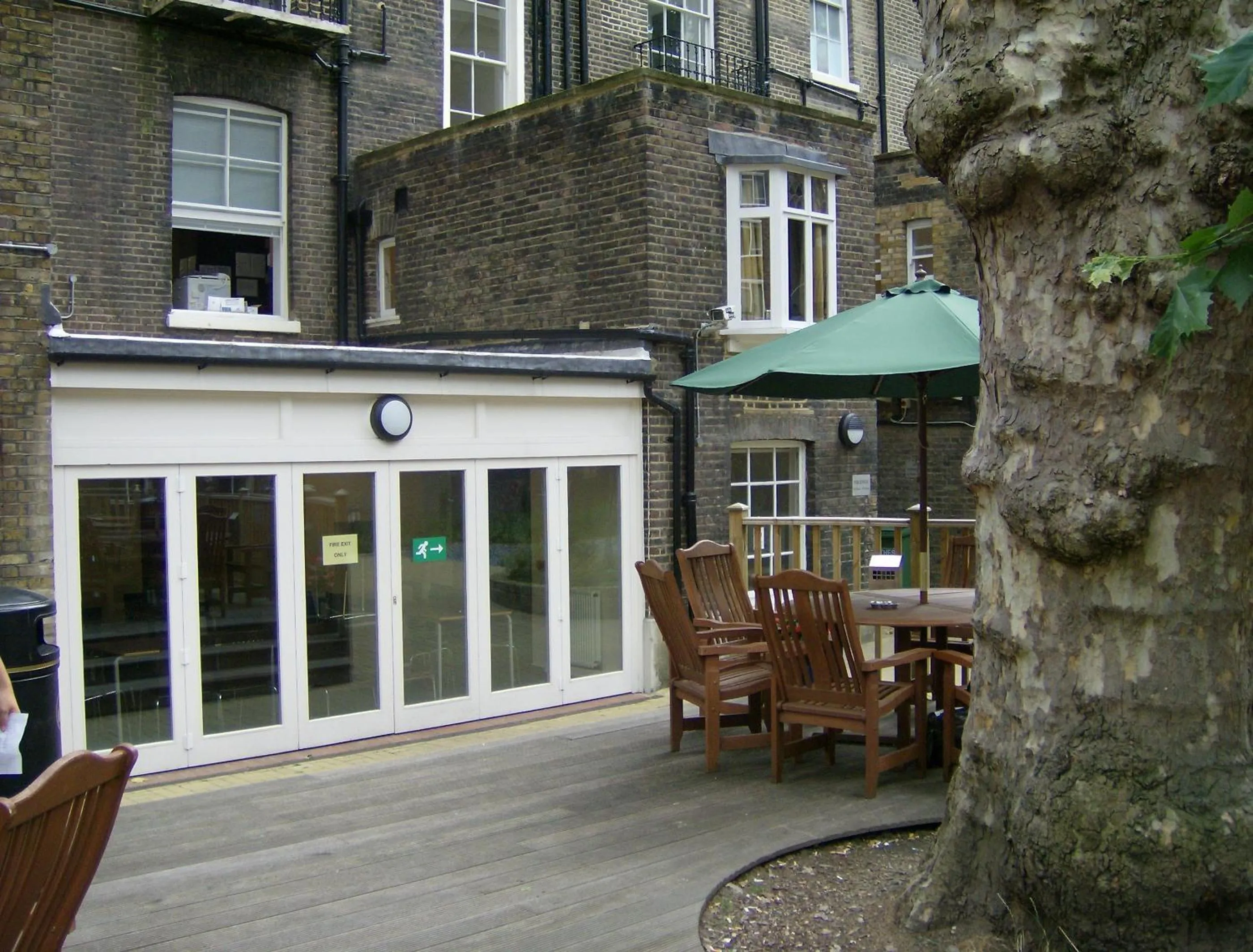 Property building in LSE Passfield Hall