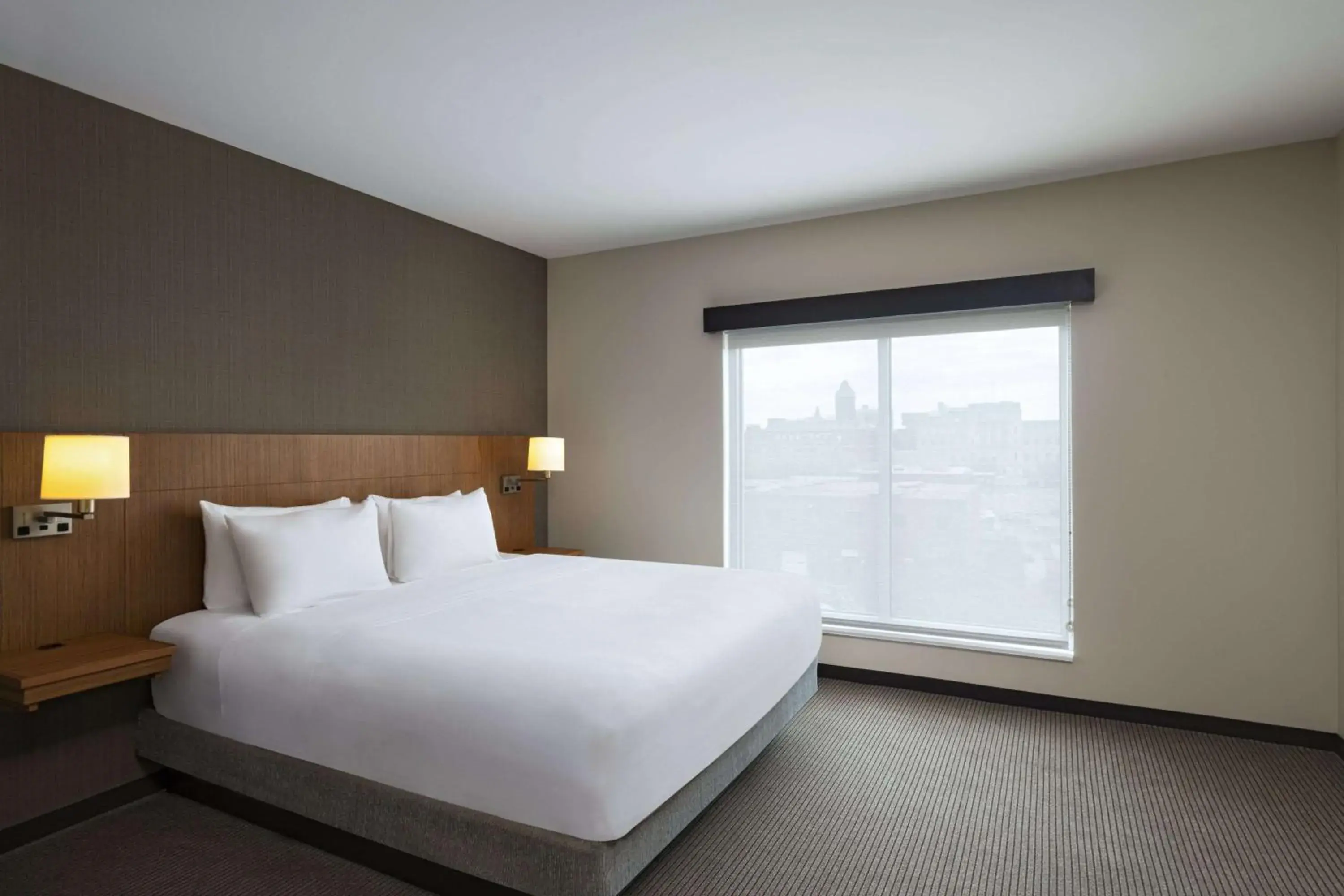 Bedroom, Bed in Hyatt Place Greensboro Downtown Bedroom, Bed in Hyatt Place Greensboro Downtown