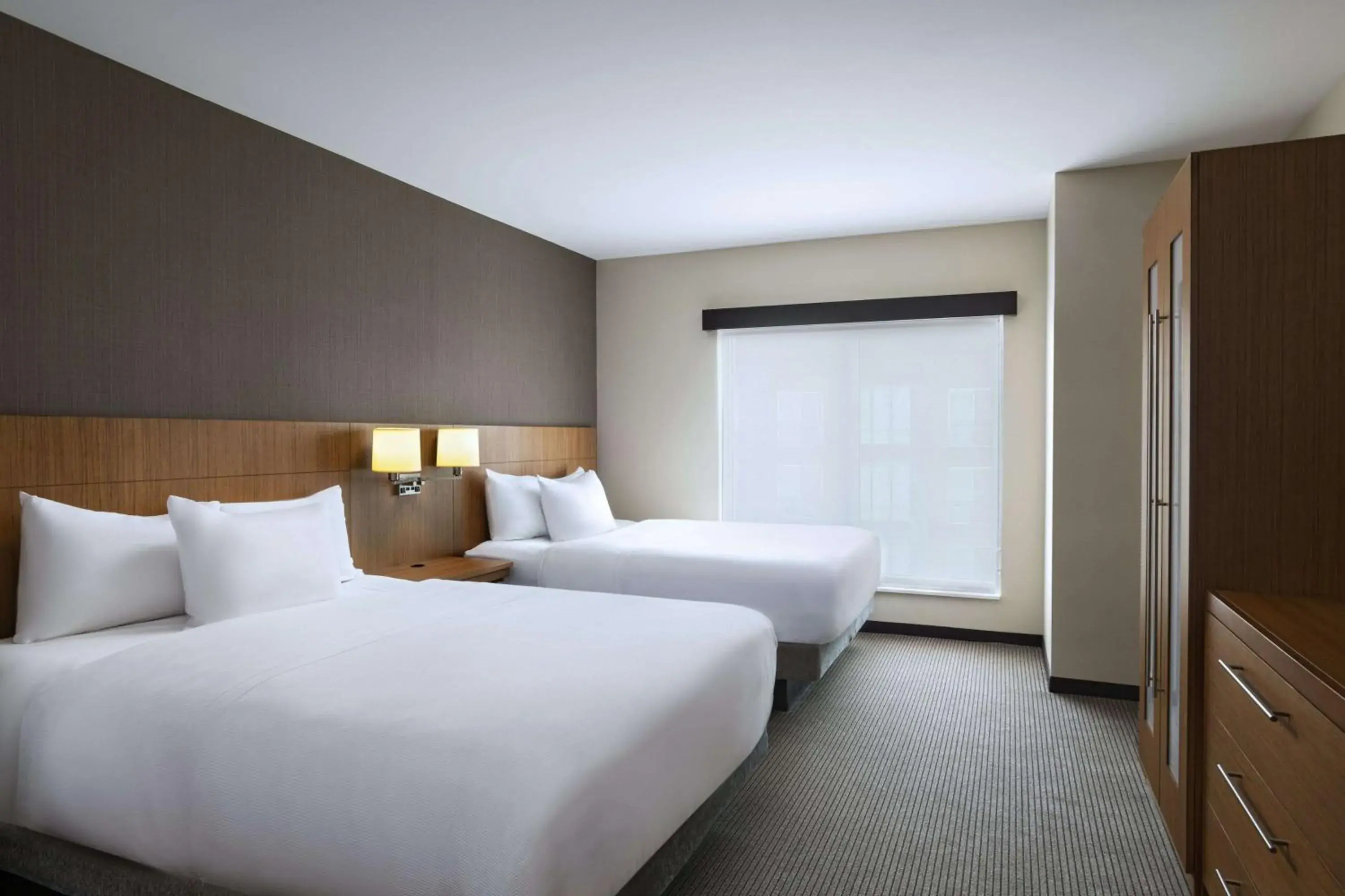 Bedroom, Bed in Hyatt Place Greensboro Downtown Bedroom, Bed in Hyatt Place Greensboro Downtown