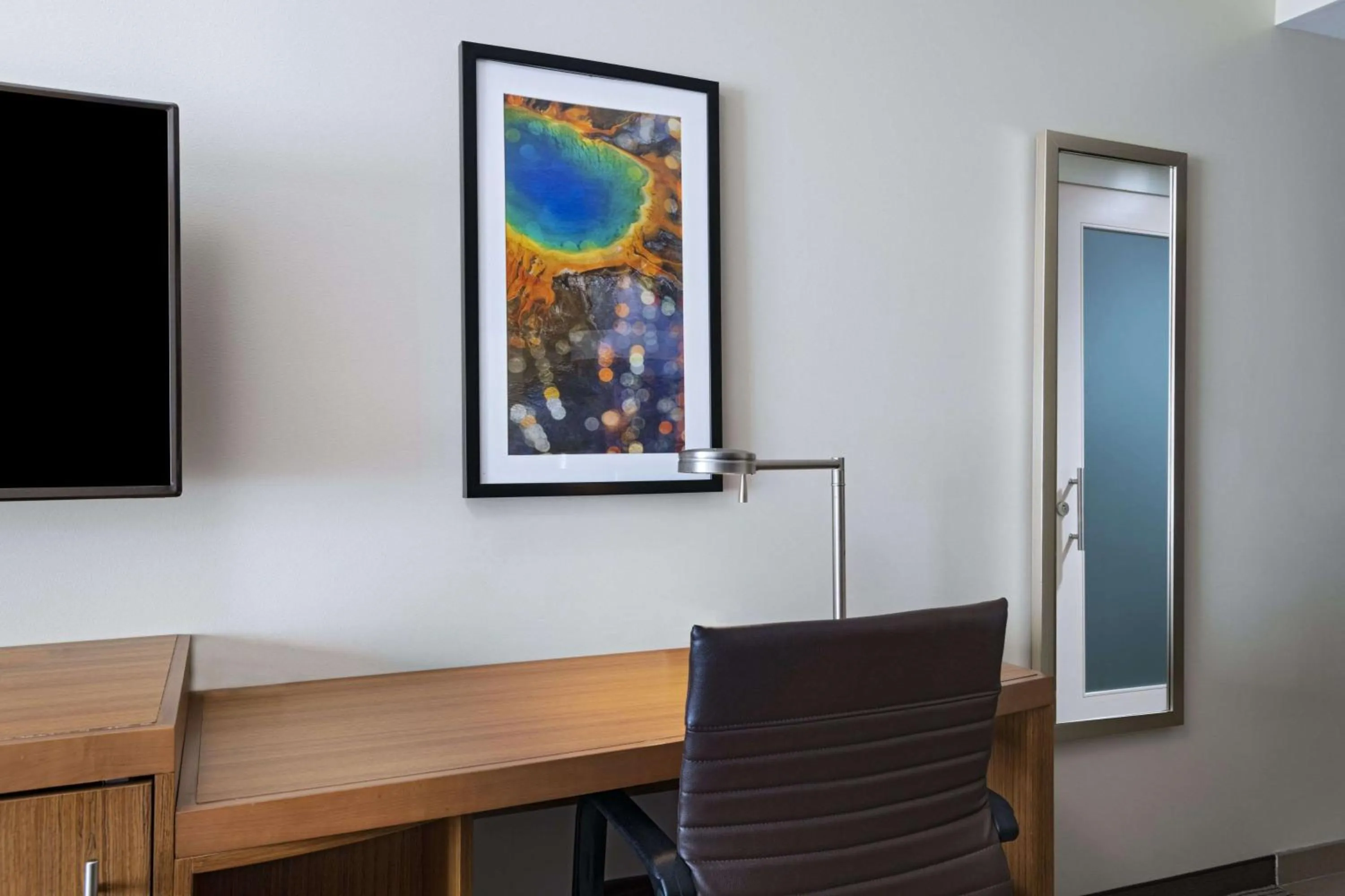 Bedroom in Hyatt Place Greensboro Downtown