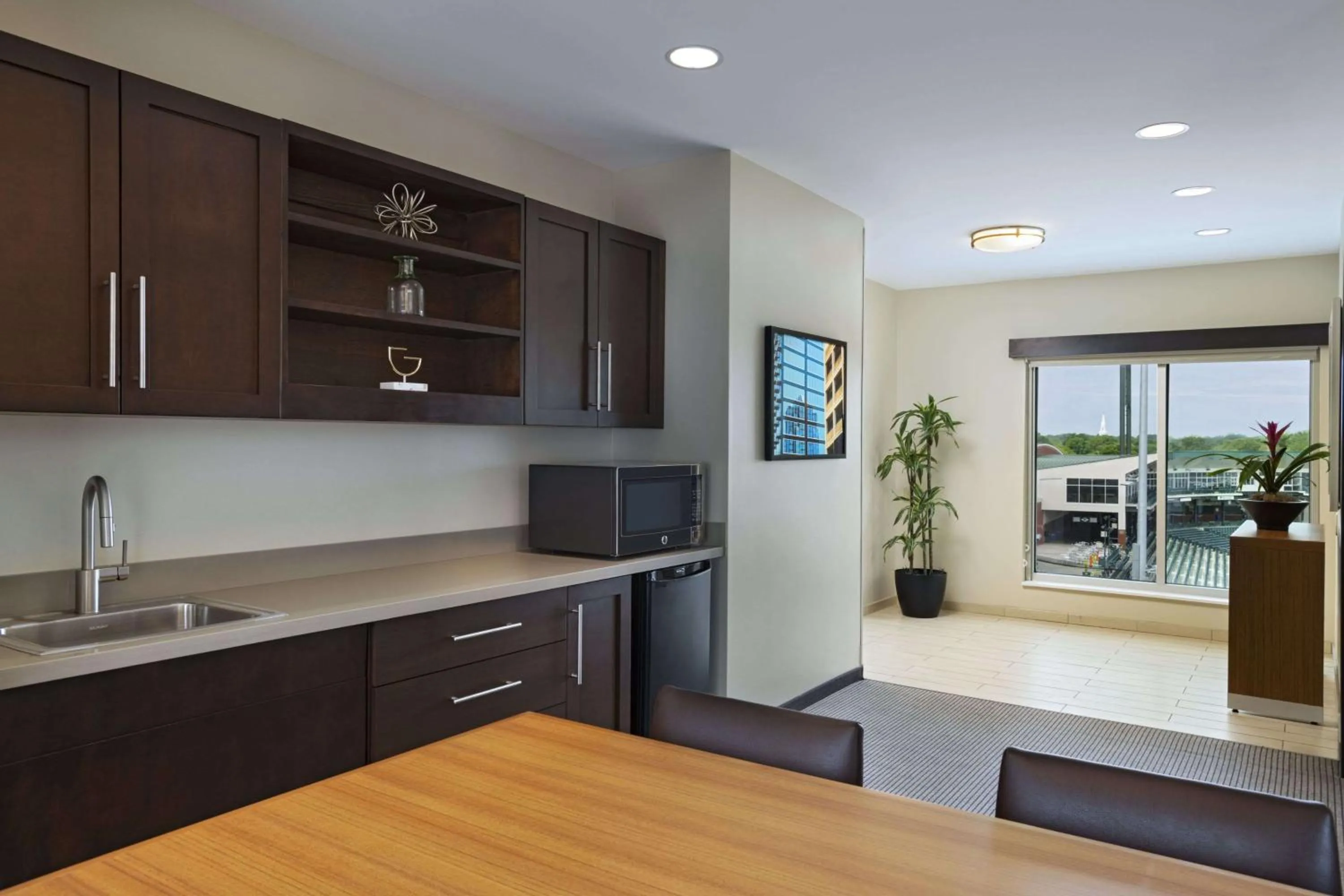 Kitchen or kitchenette in Hyatt Place Greensboro Downtown