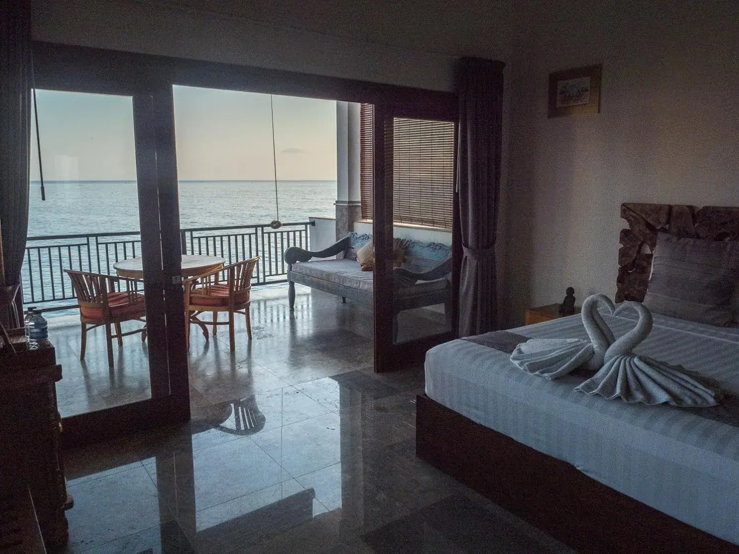 Deluxe Double Room with Balcony and Sea View in Amed Beach Villa Deluxe Double Room with Balcony and Sea View in Amed Beach Villa