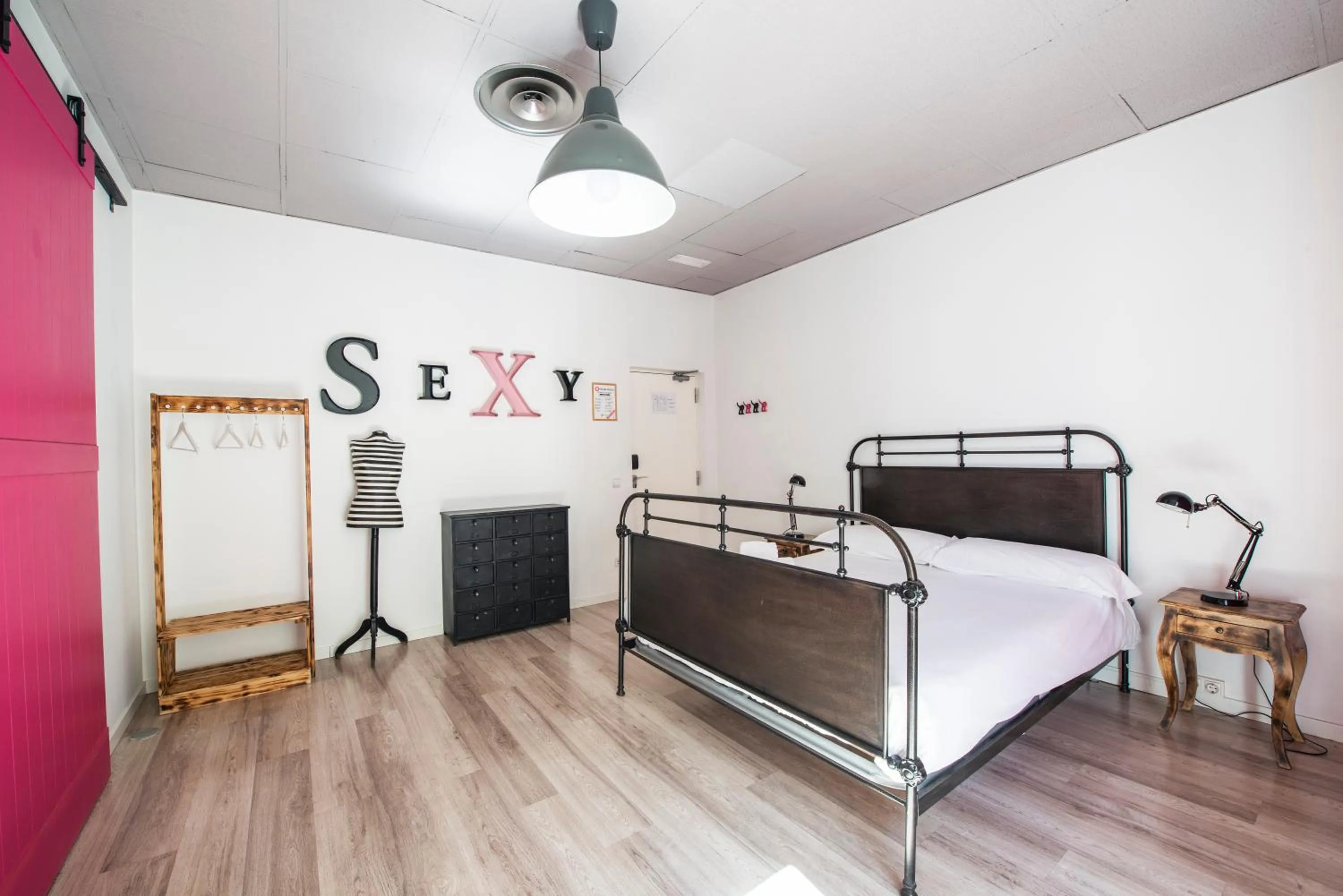 Photo of the whole room, Bed in Safestay Madrid Central