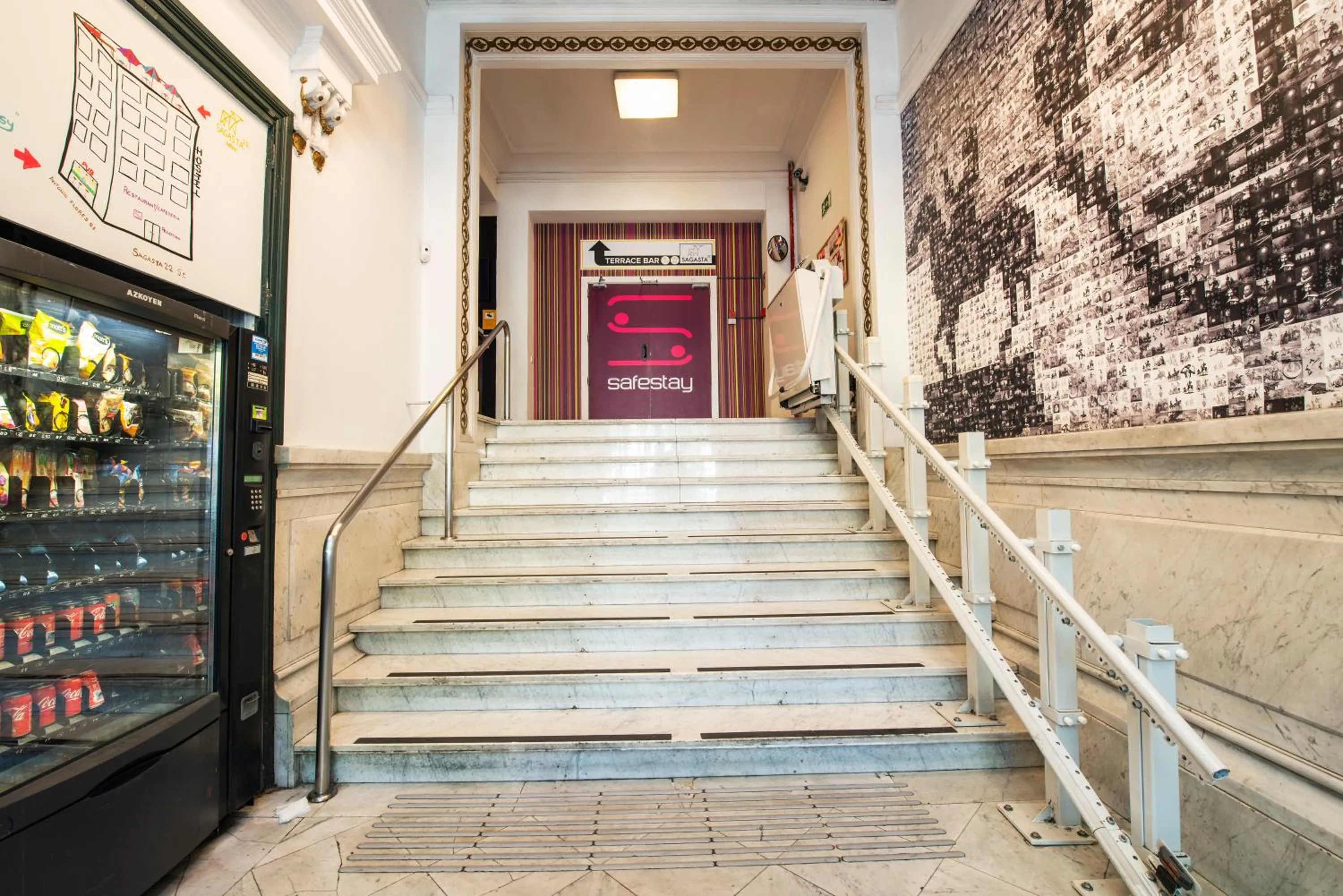 Facade/entrance in Safestay Madrid Central