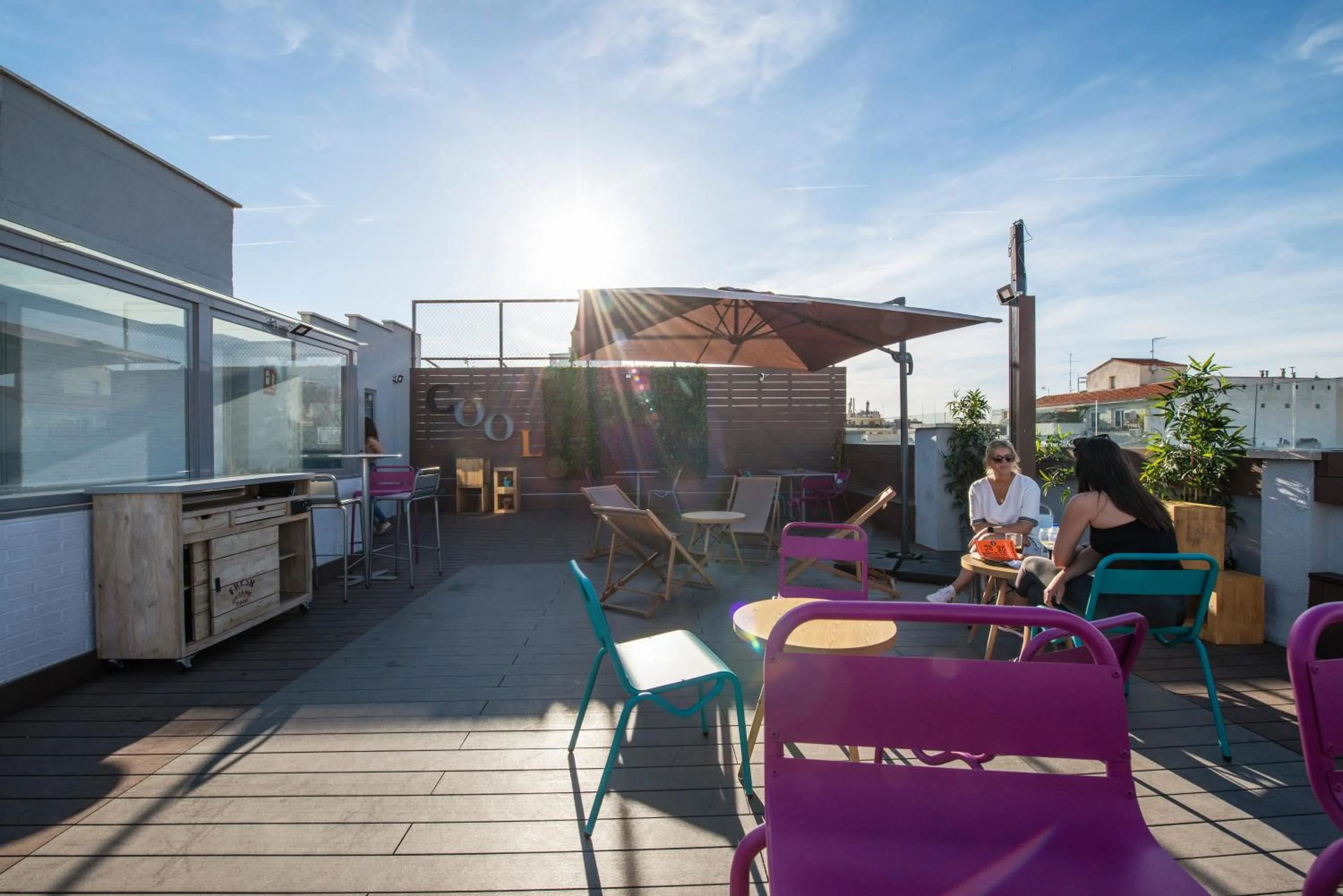 Restaurant/places to eat in Safestay Madrid Central