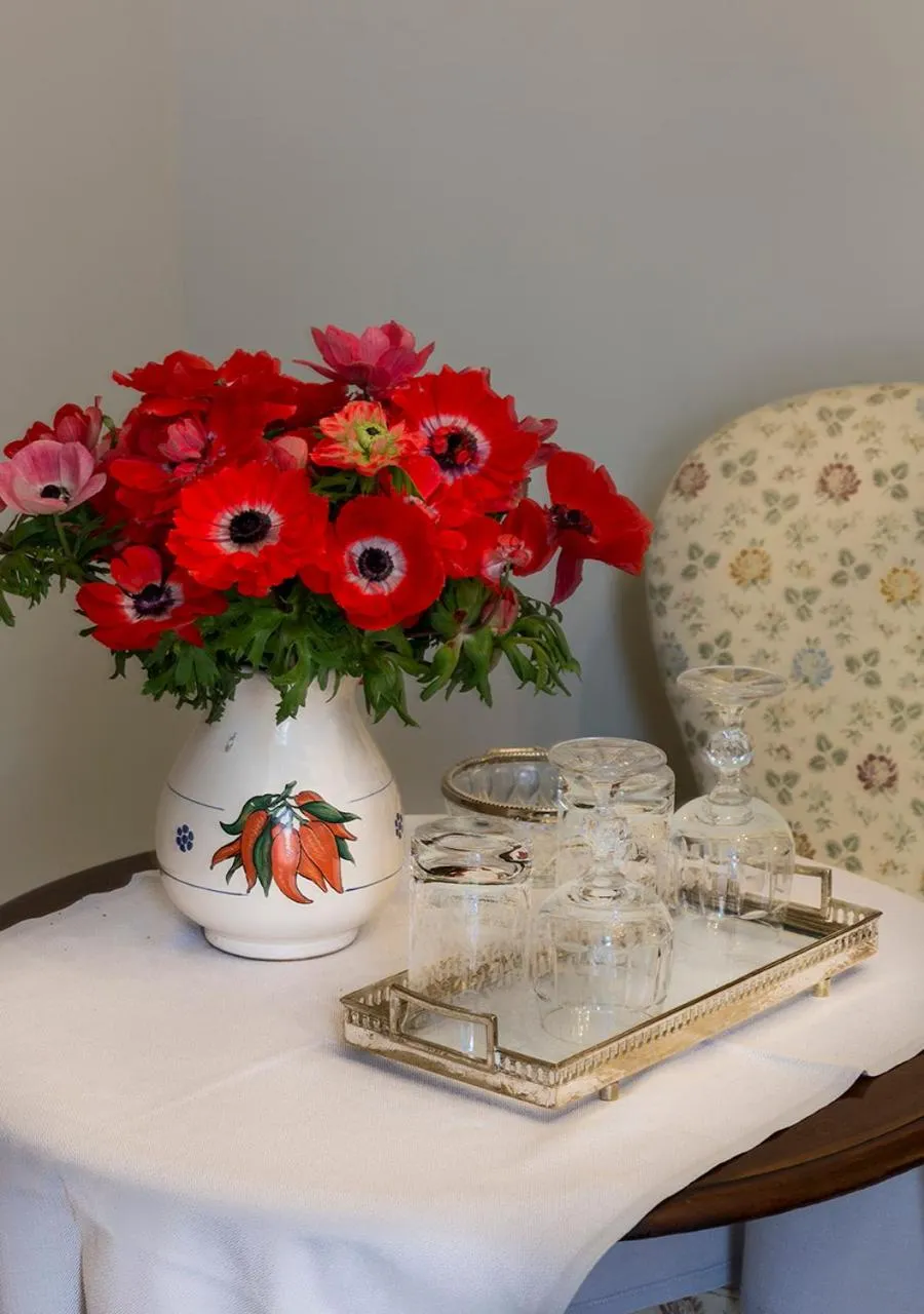 Coffee/tea facilities in Navona Grand Suite