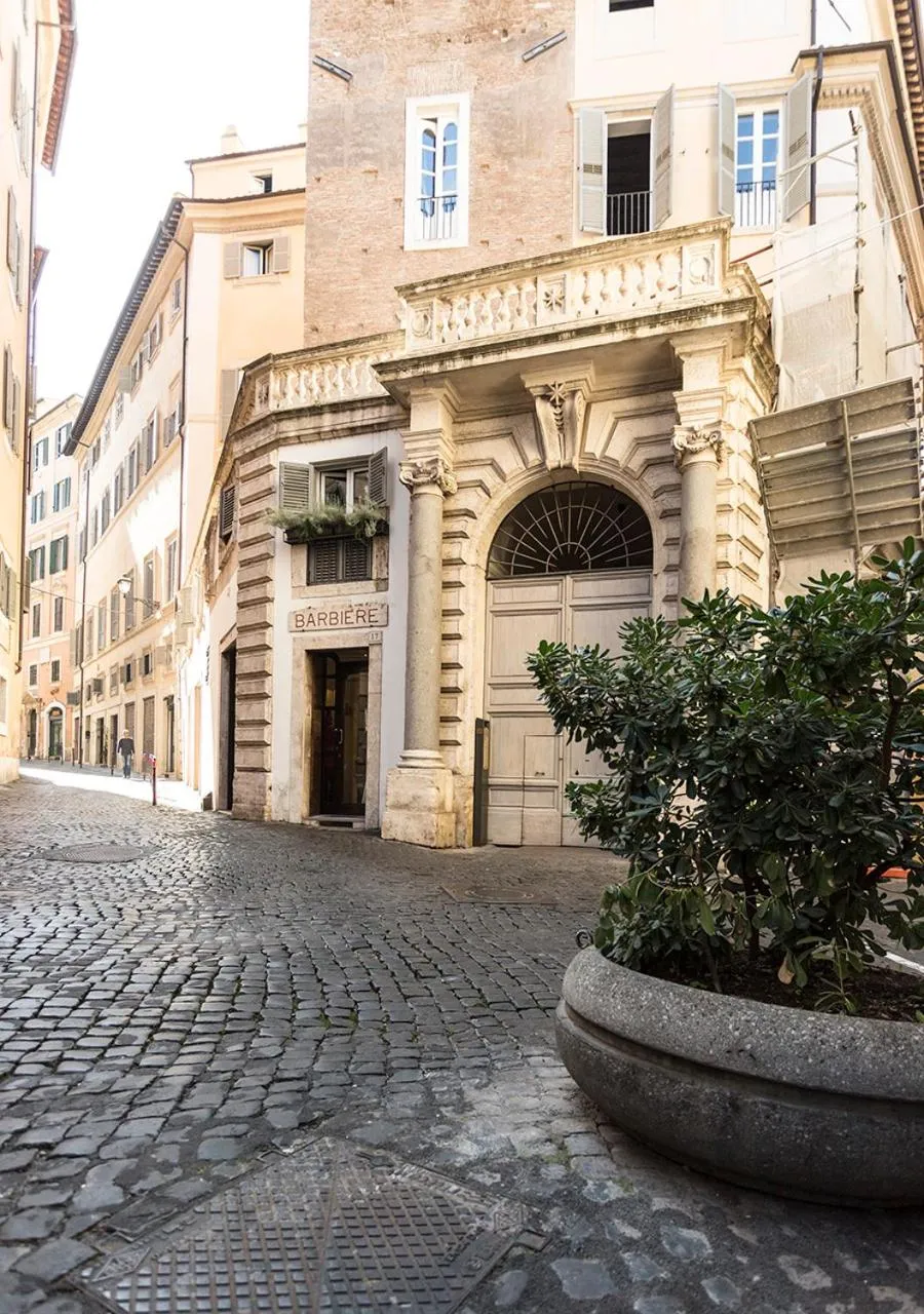 Property building in Navona Grand Suite