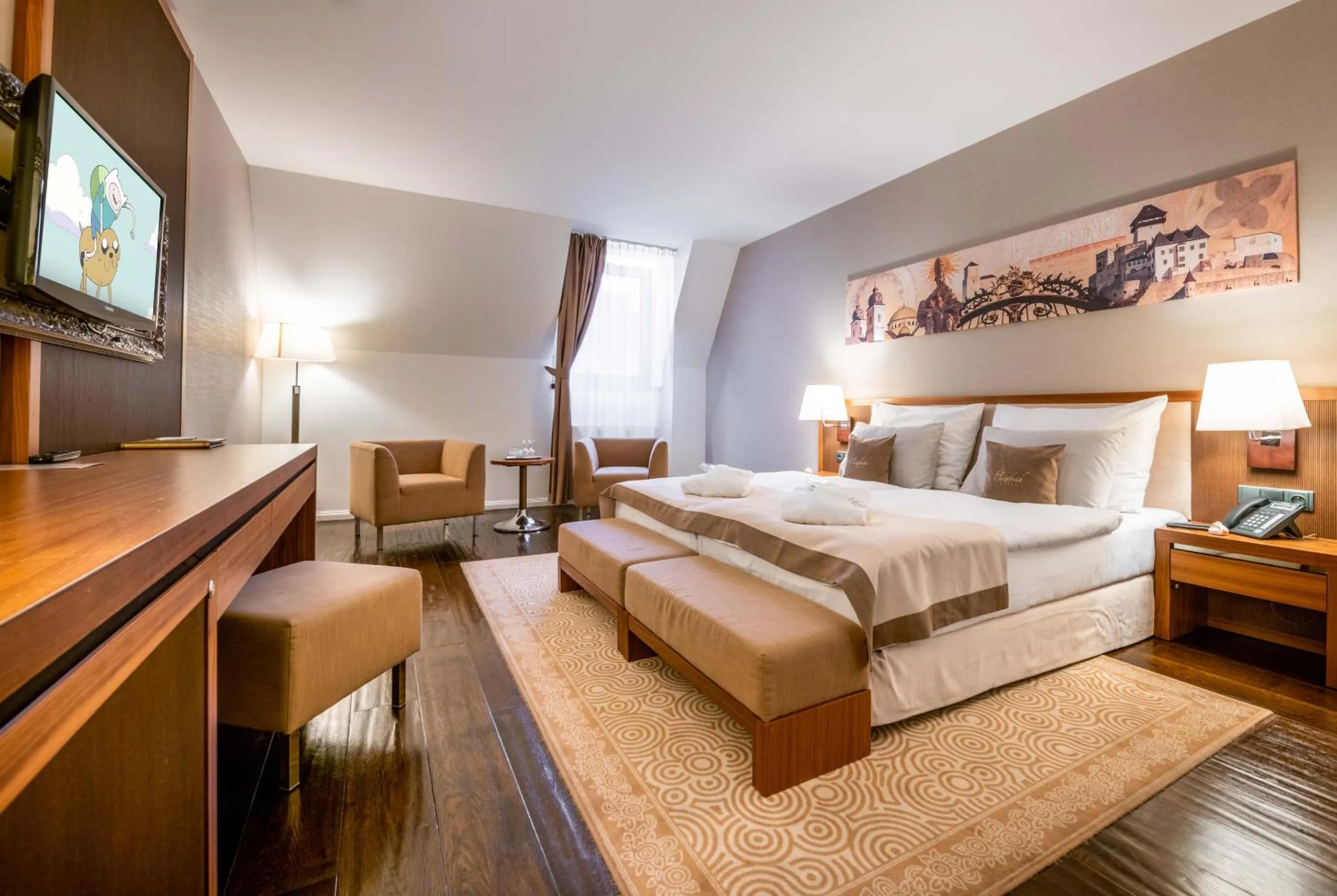 TV and multimedia, Bed in Hotel Elizabeth