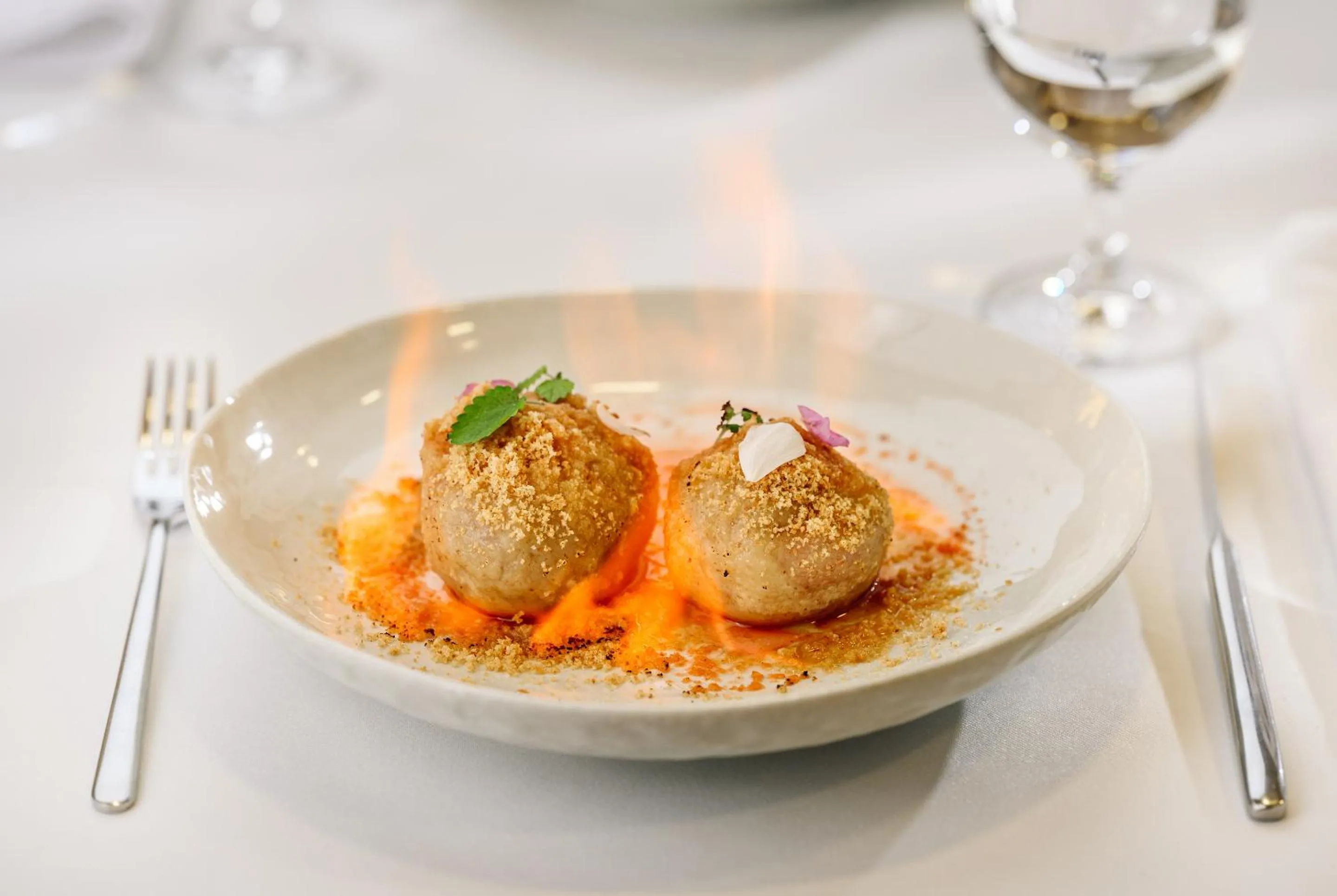 Restaurant/places to eat in Hotel Elizabeth