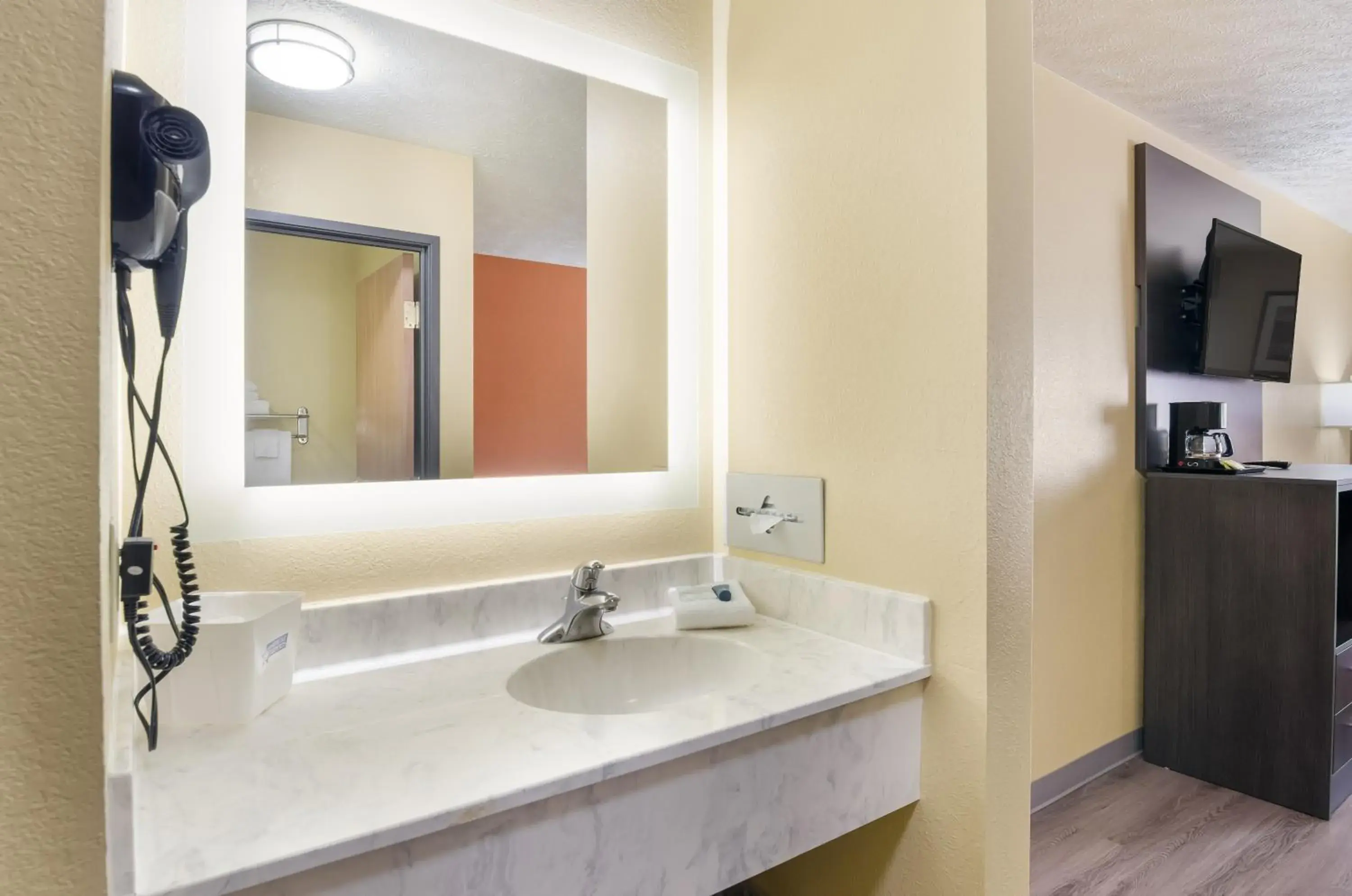 Americas Best Value Inn & Suites Independence VA Americas Best Value Inn & Suites Independence VA