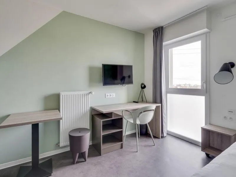 All Suites Appart Hôtel - Palaiseau - Massy TGV