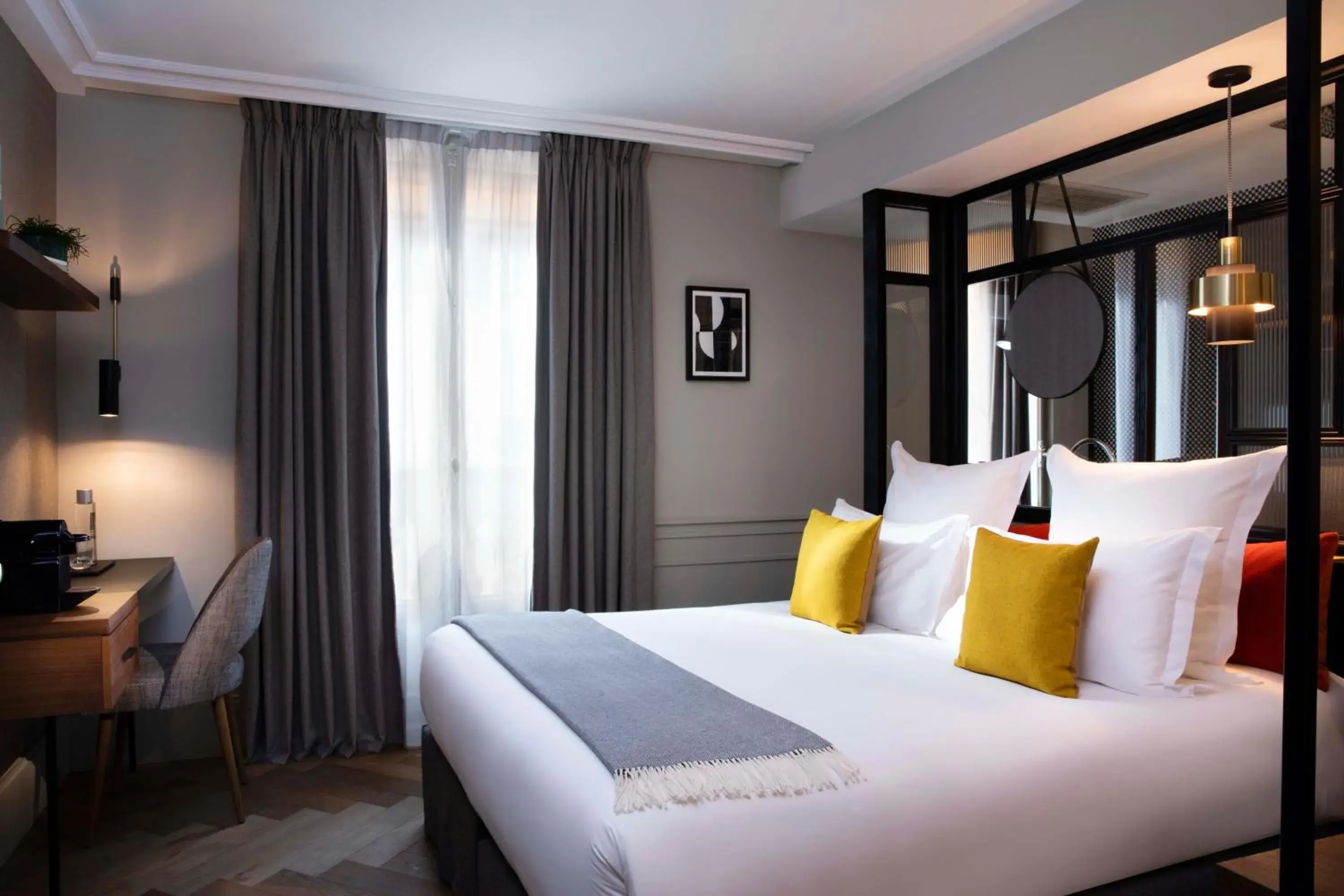 Bed in Maison ELLE Paris Bed in Maison ELLE Paris