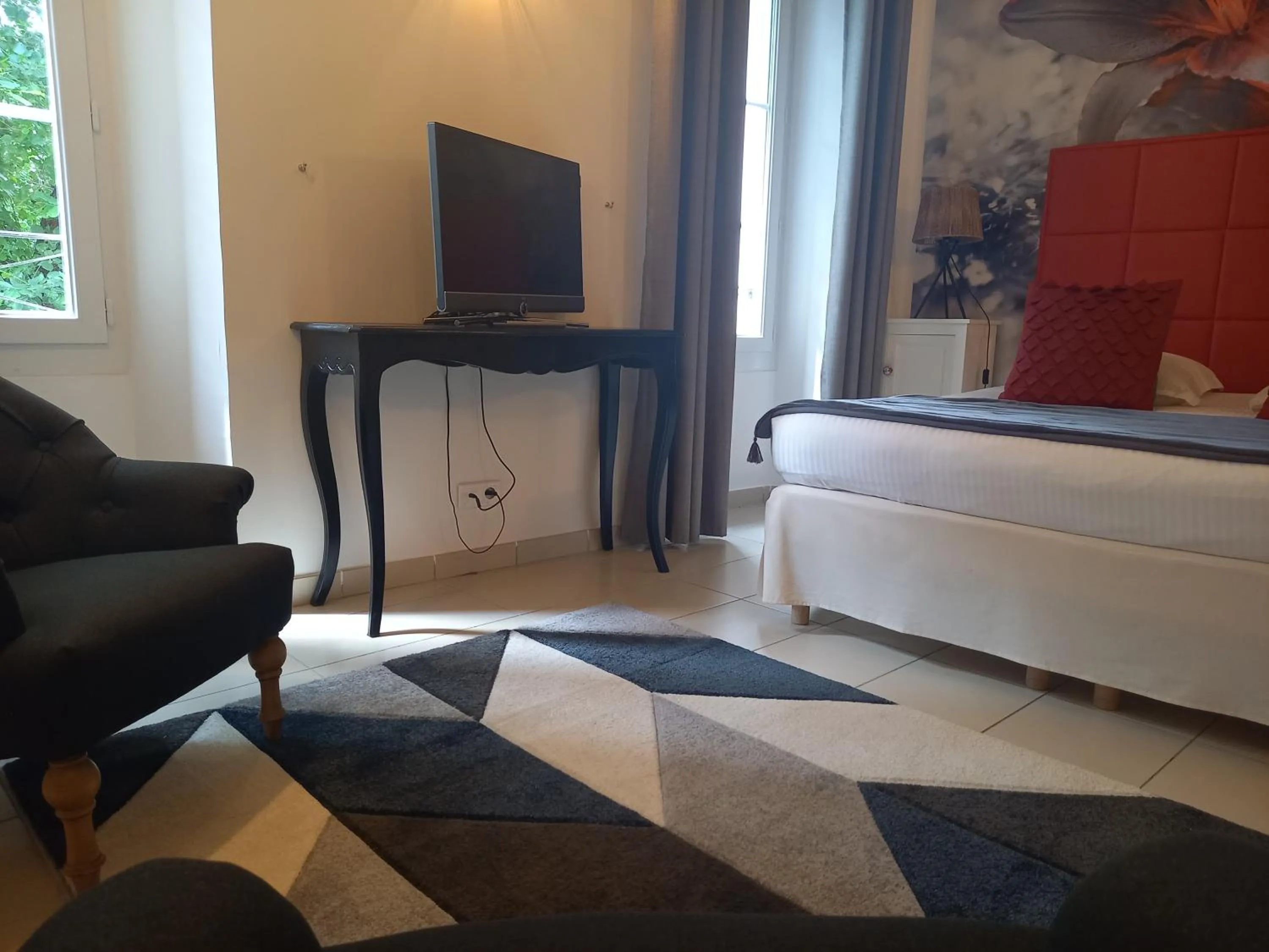 Photo of the whole room, Bed in Hôtel Restaurant Notre Dame