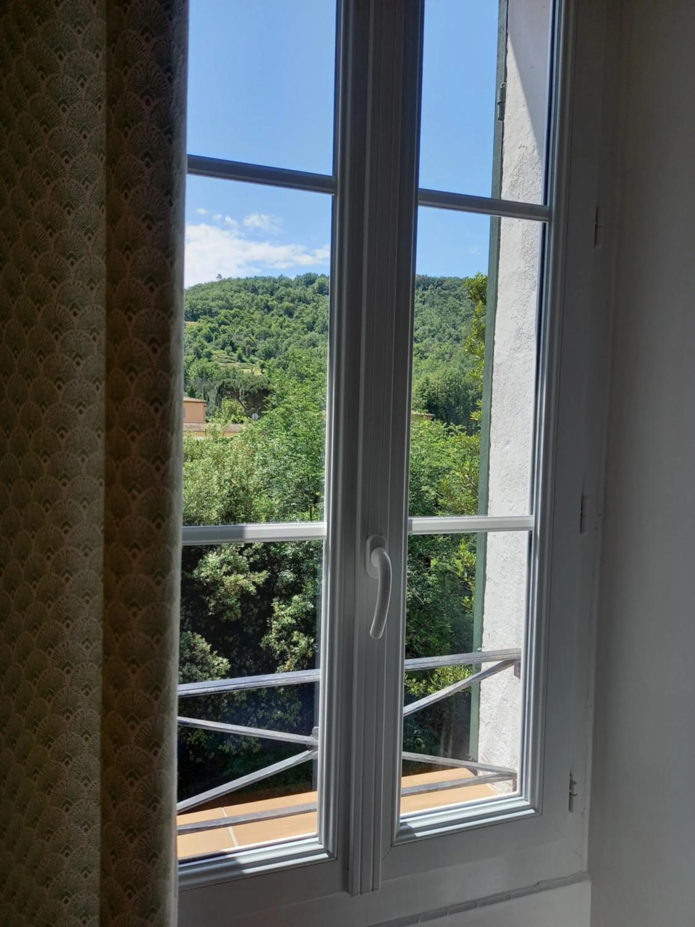 Bedroom in Hôtel Restaurant Notre Dame
