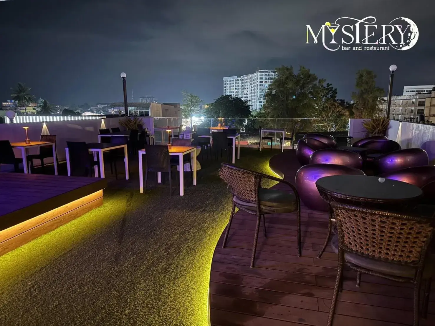 Restaurant/places to eat in Peranakan Boutique Hotel - SHA Plus Restaurant/places to eat in Peranakan Boutique Hotel - SHA Plus