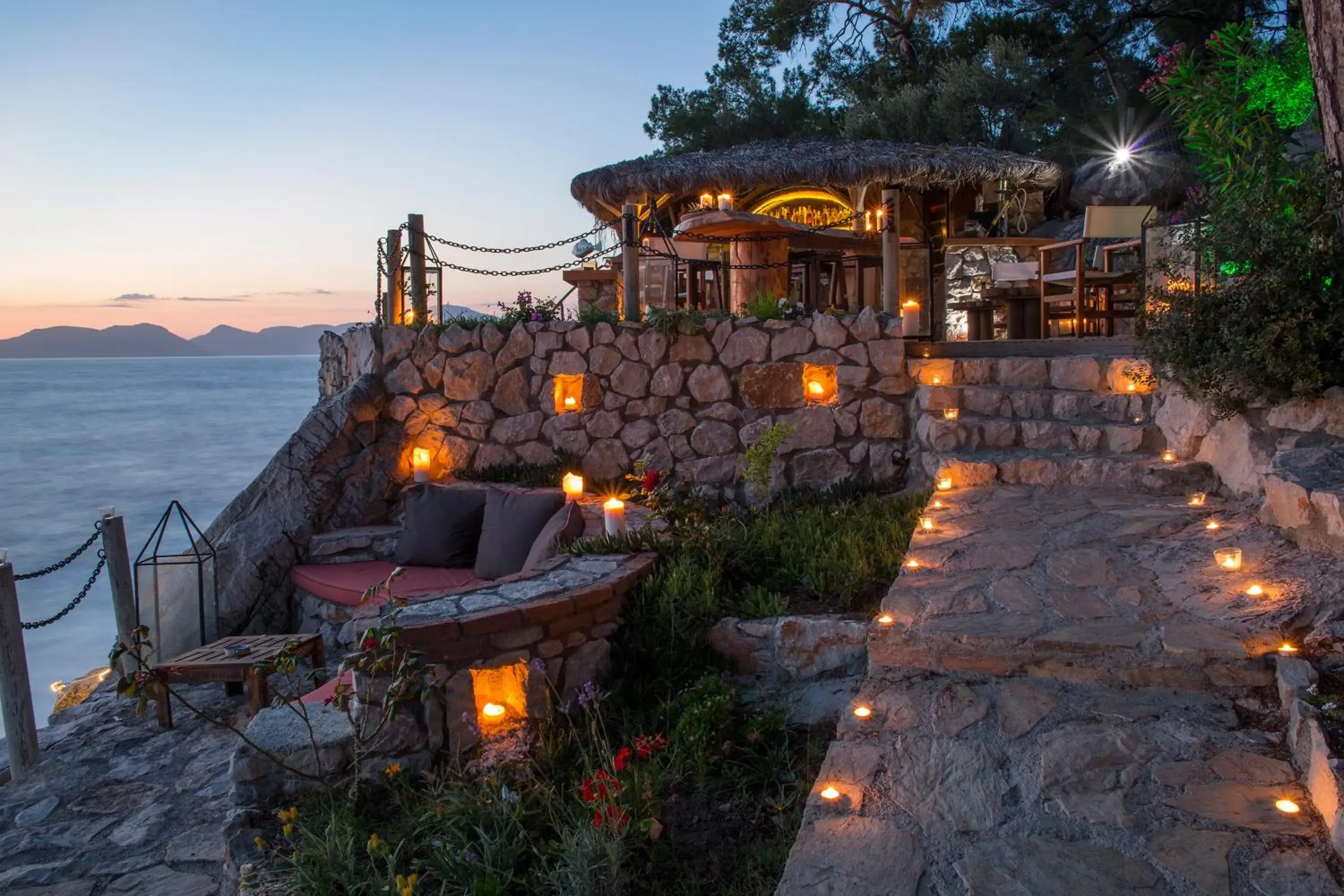 Property building in Perdue Hotel Property building in Perdue Hotel