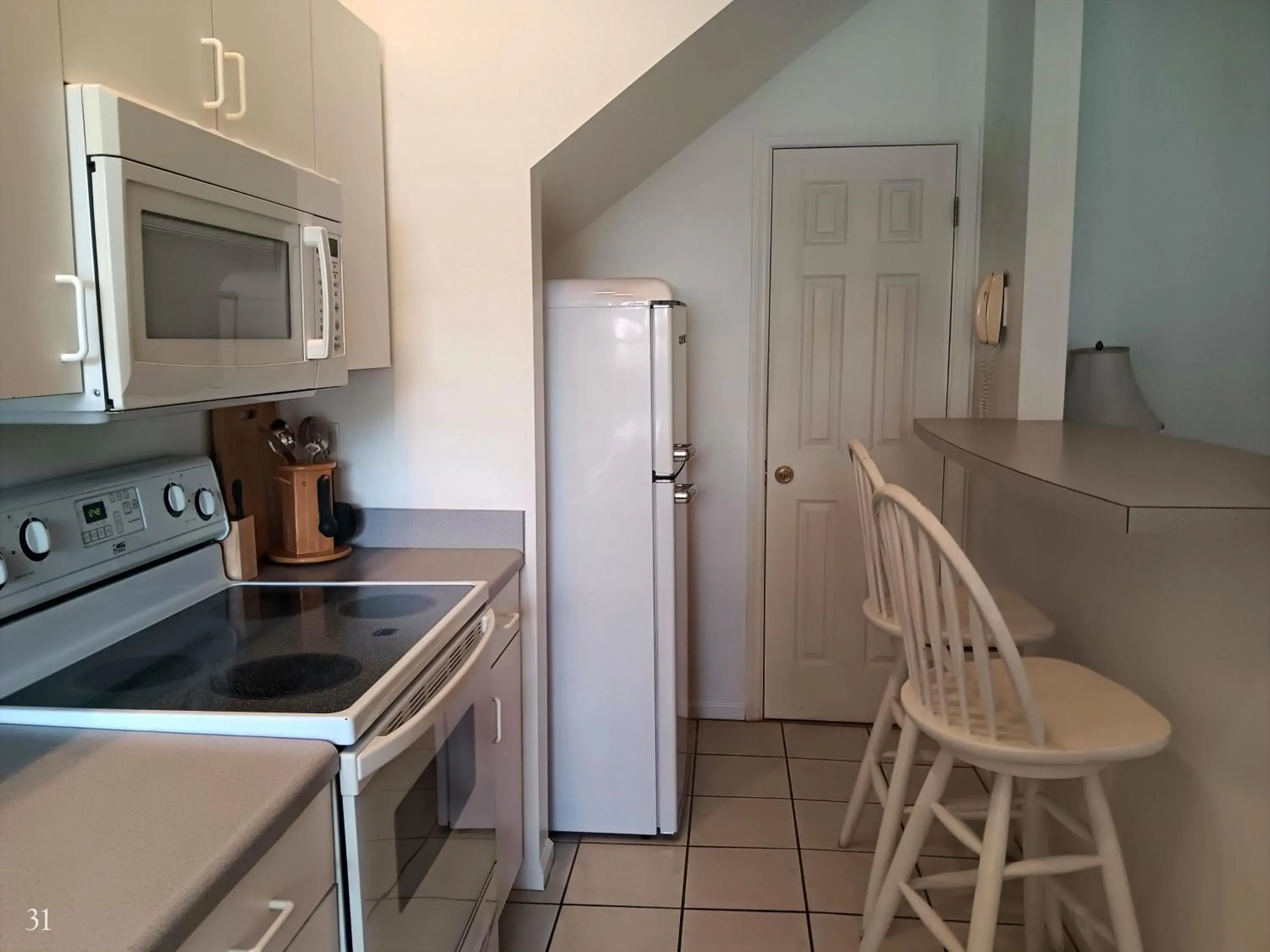 The Cozy Inn The Cozy Inn