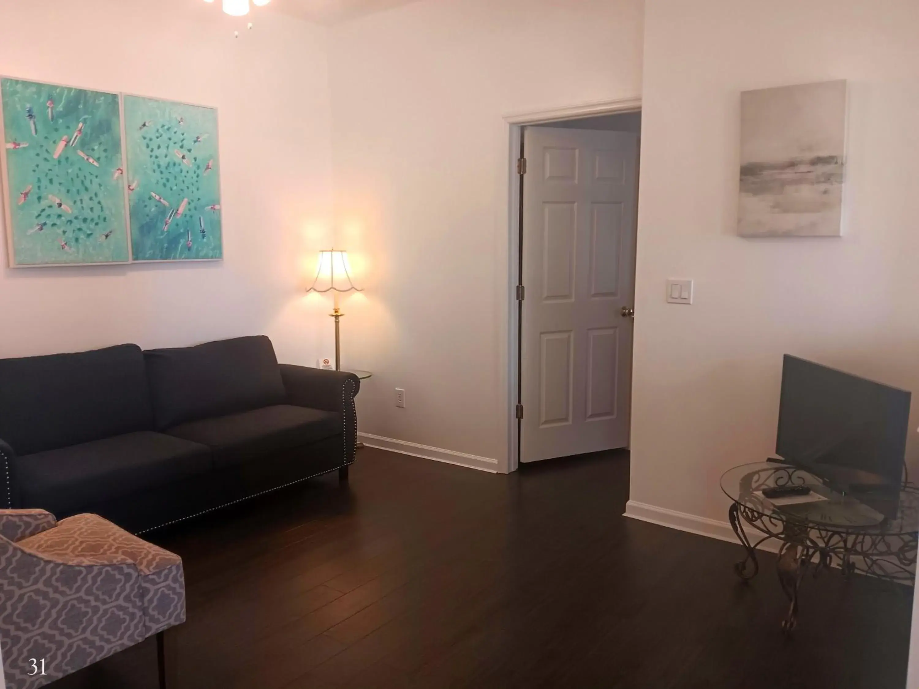 The Cozy Inn The Cozy Inn