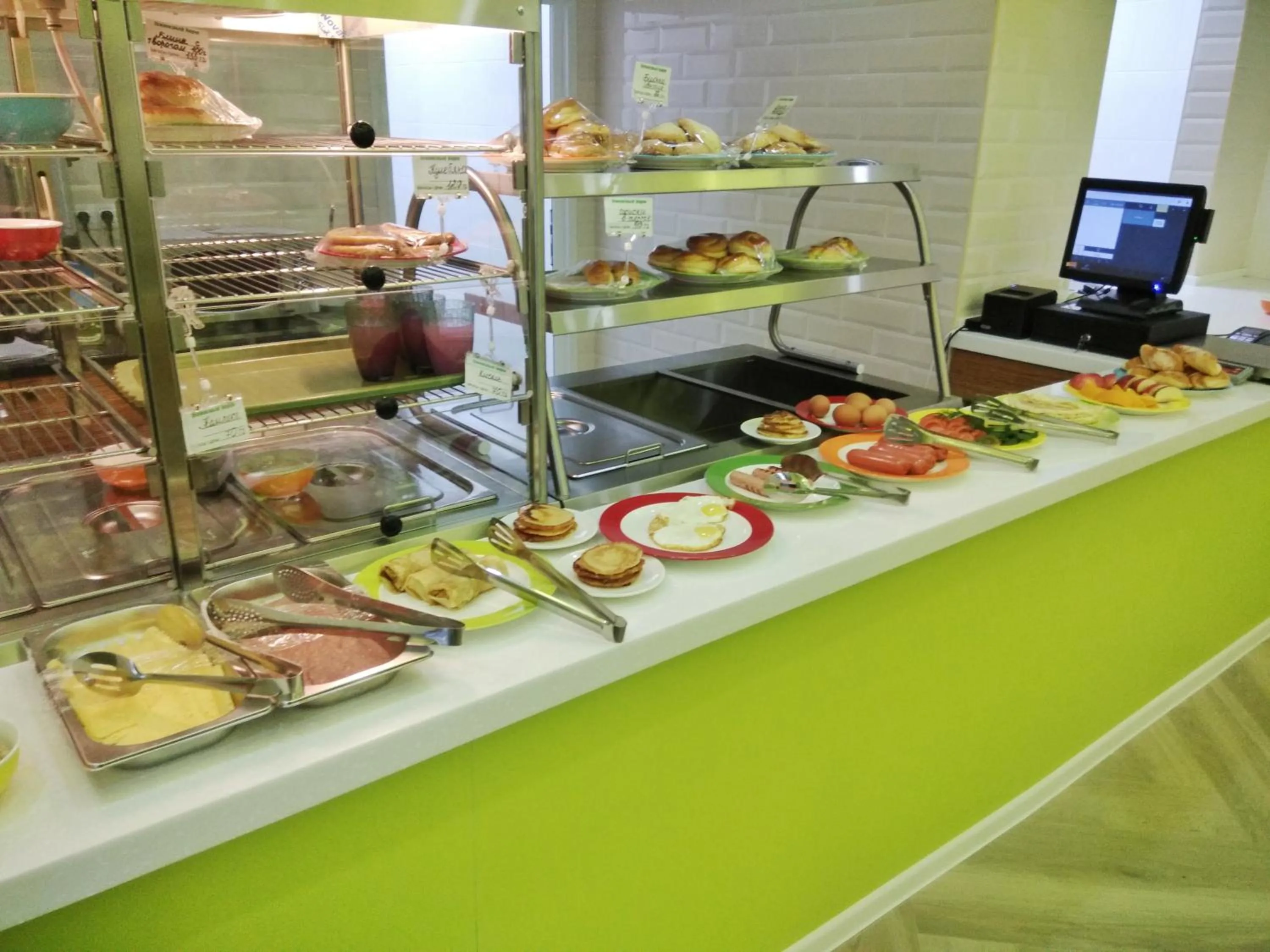 Breakfast in Aсe Hotel