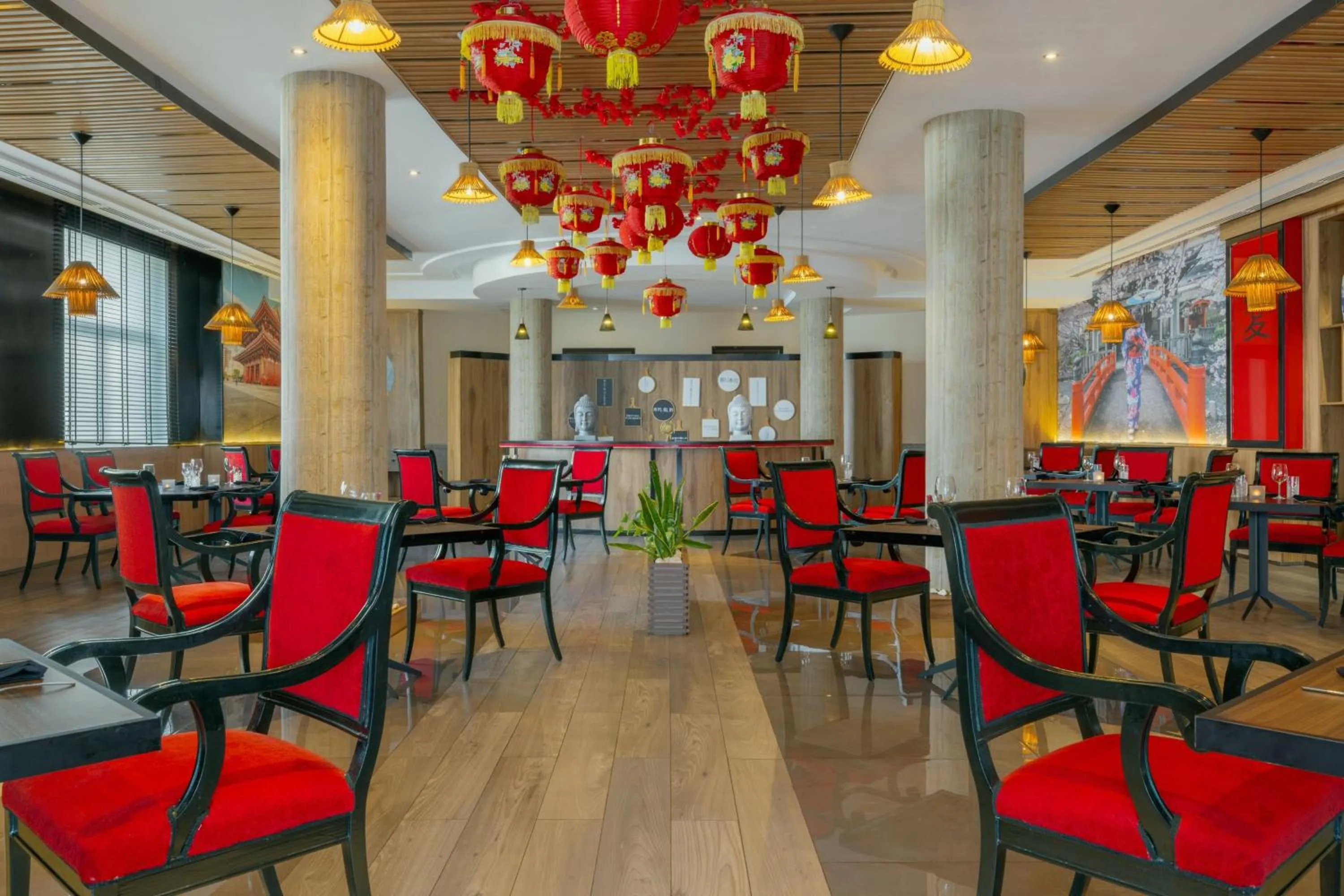 Lounge or bar in Sheraton Tunis Hotel