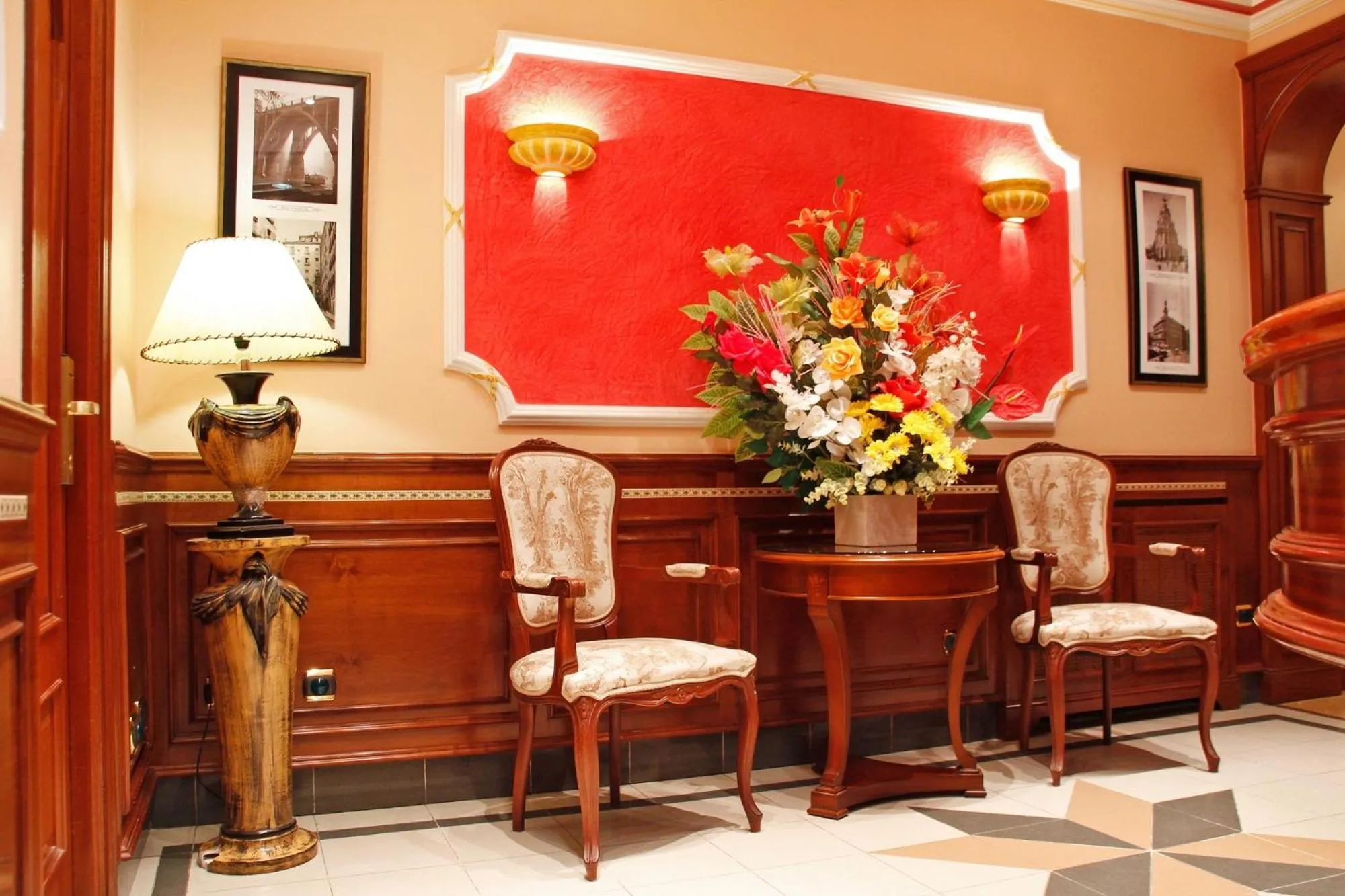 Lobby or reception in Hostal Victoria II