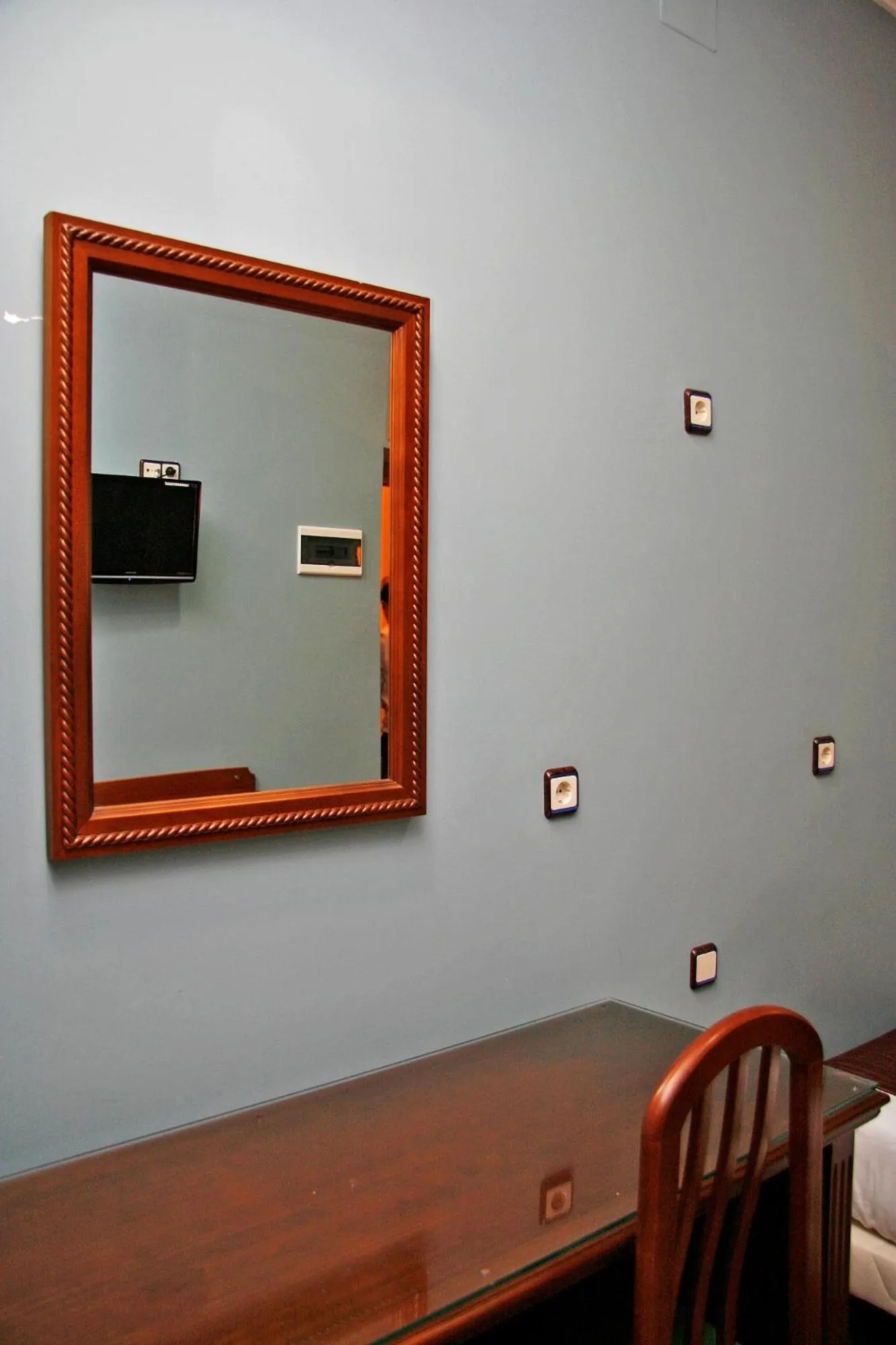 Decorative detail in Hostal Victoria II