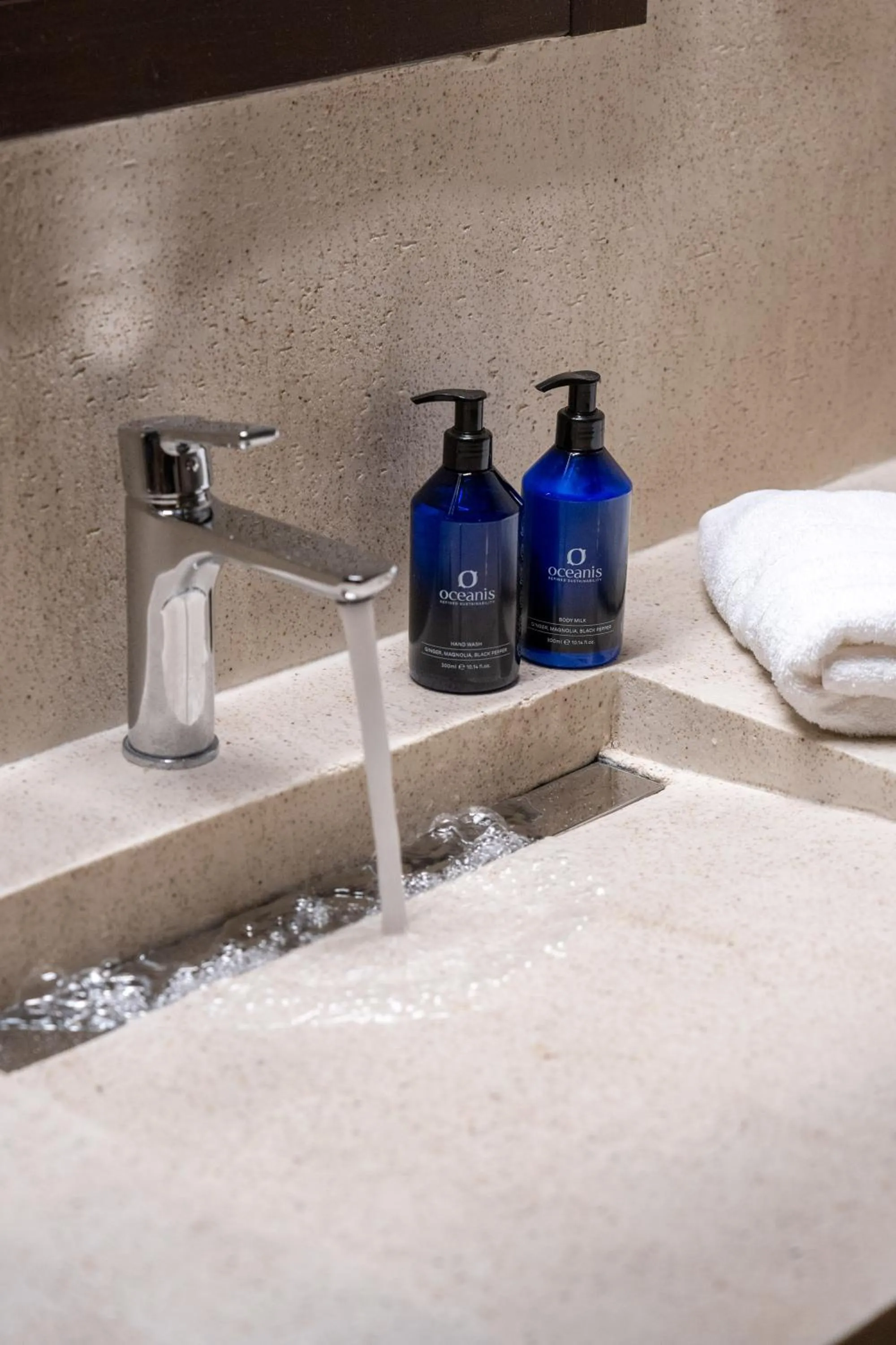 Bathroom in Kalavrita Botanica Hotel & SPA