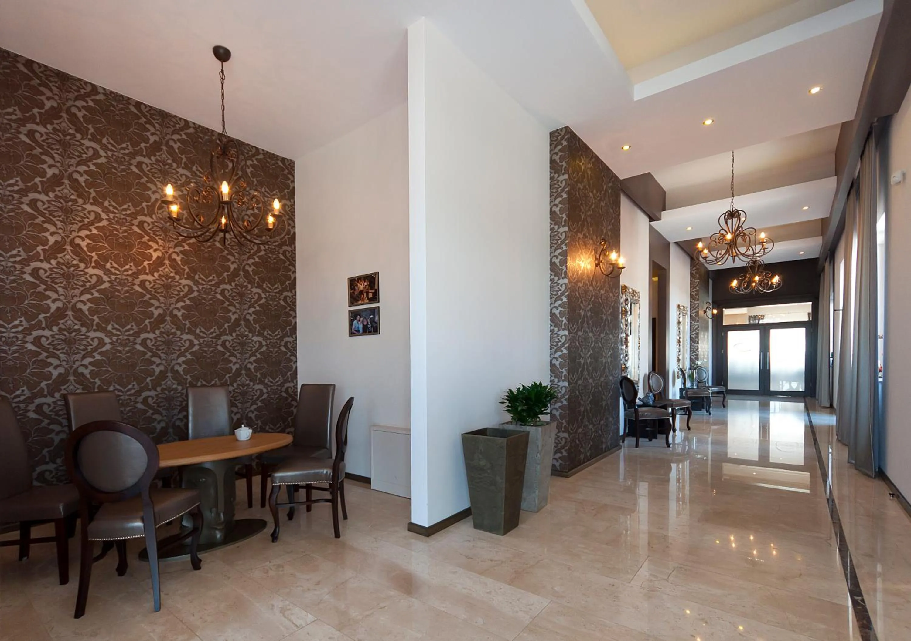 Lobby or reception in Hotel Oriza