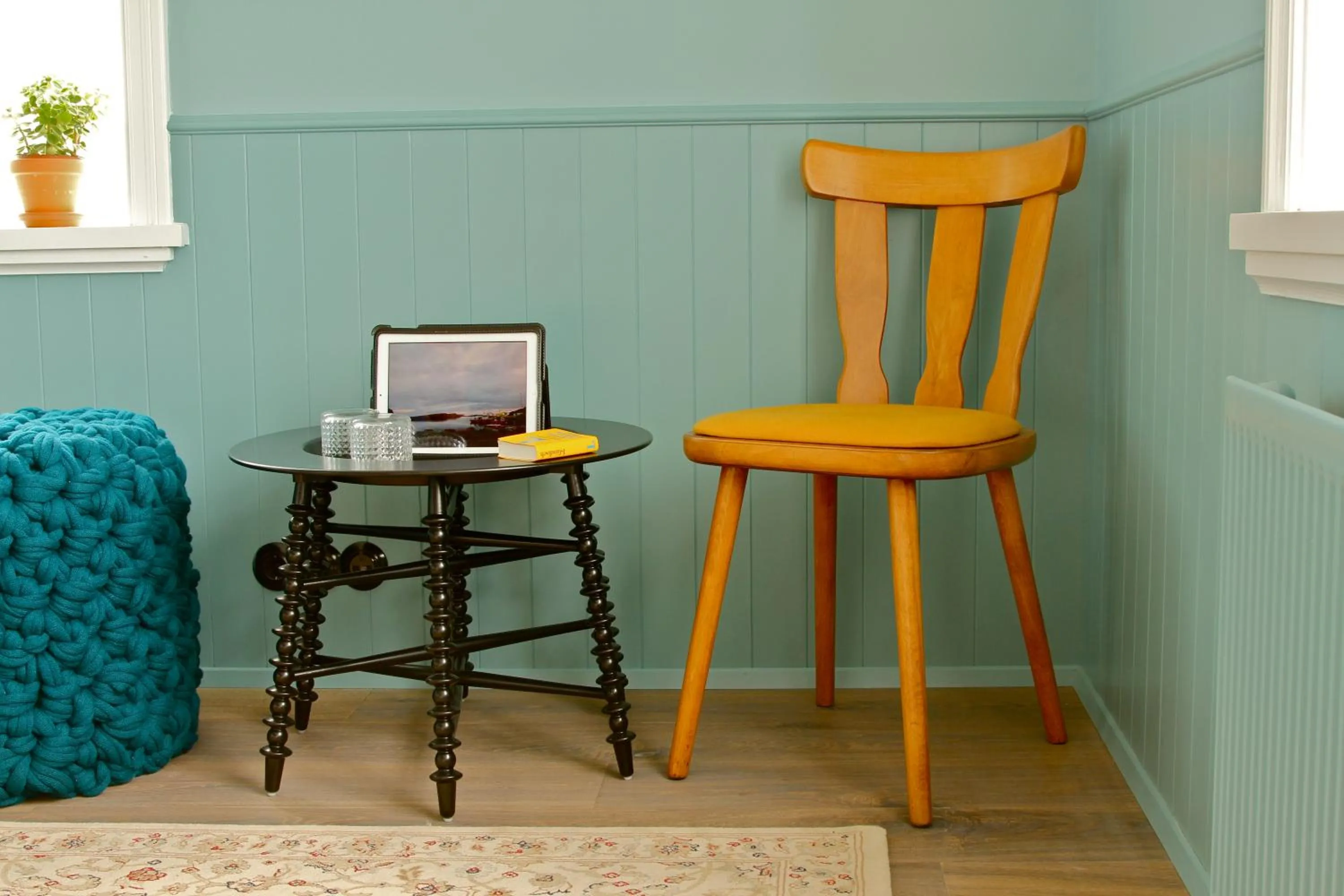 Decorative detail in Hótel Egilsen