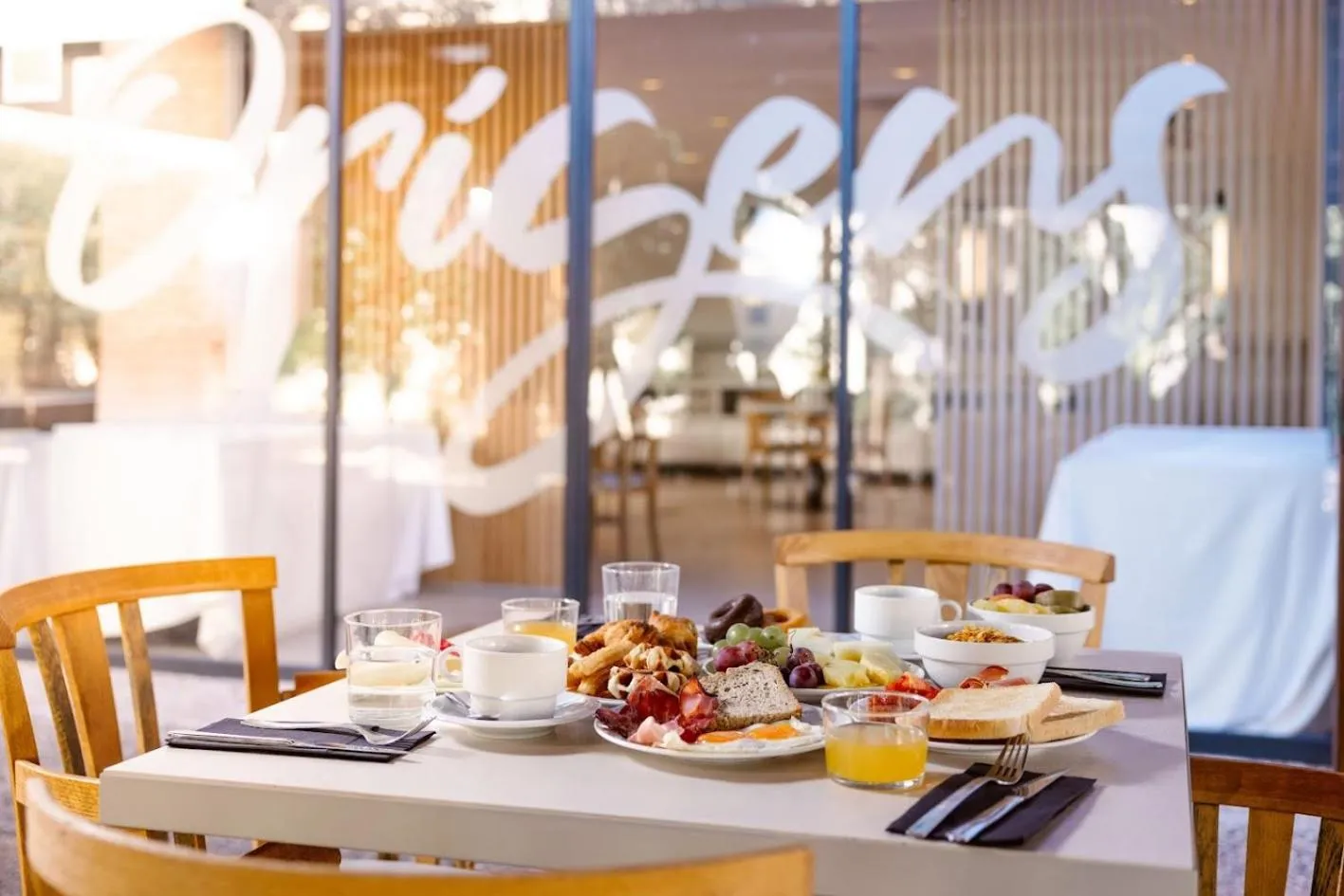 Restaurant/places to eat in RVHotels Broquetas Spa Termal