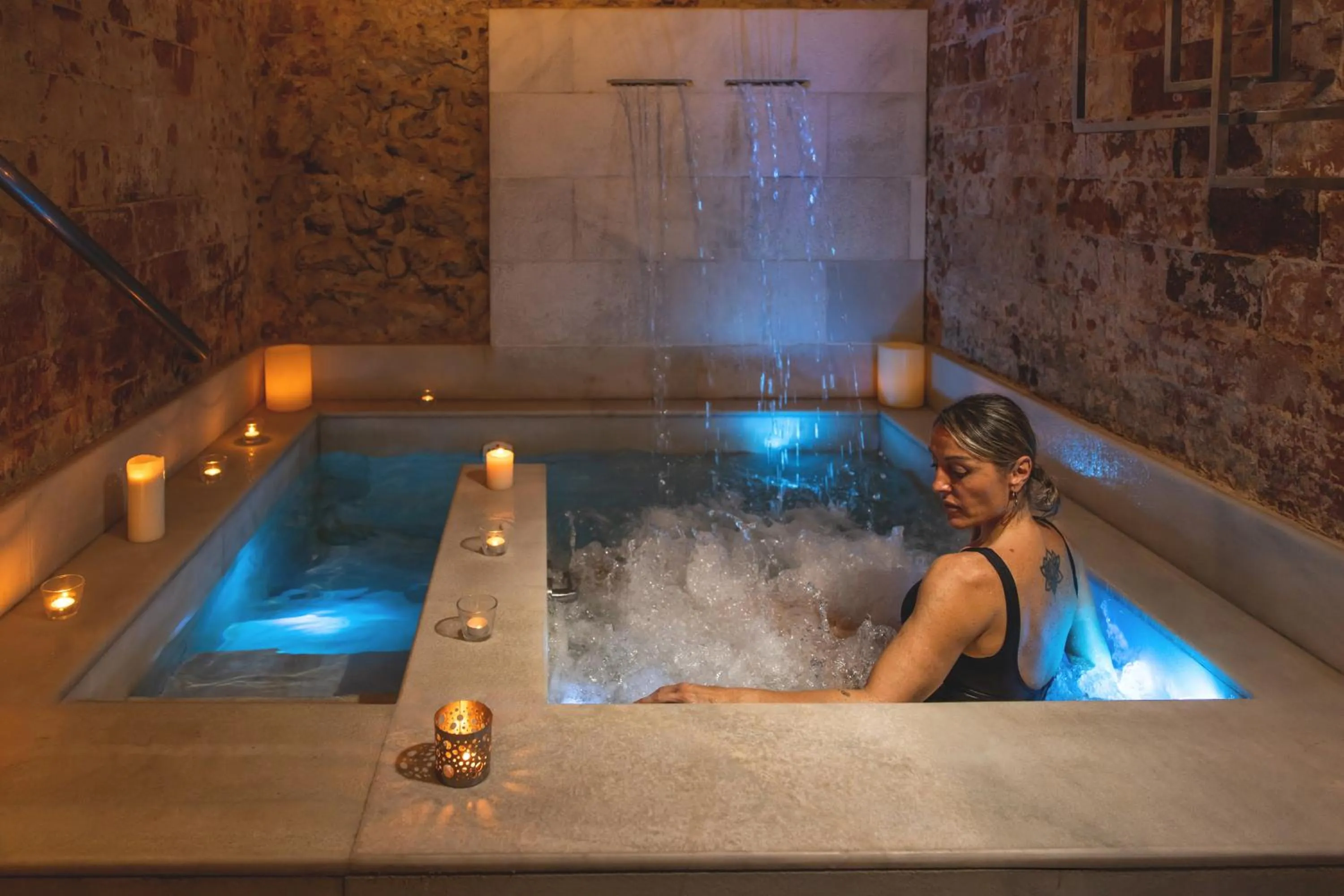 Swimming pool in RVHotels Broquetas Spa Termal