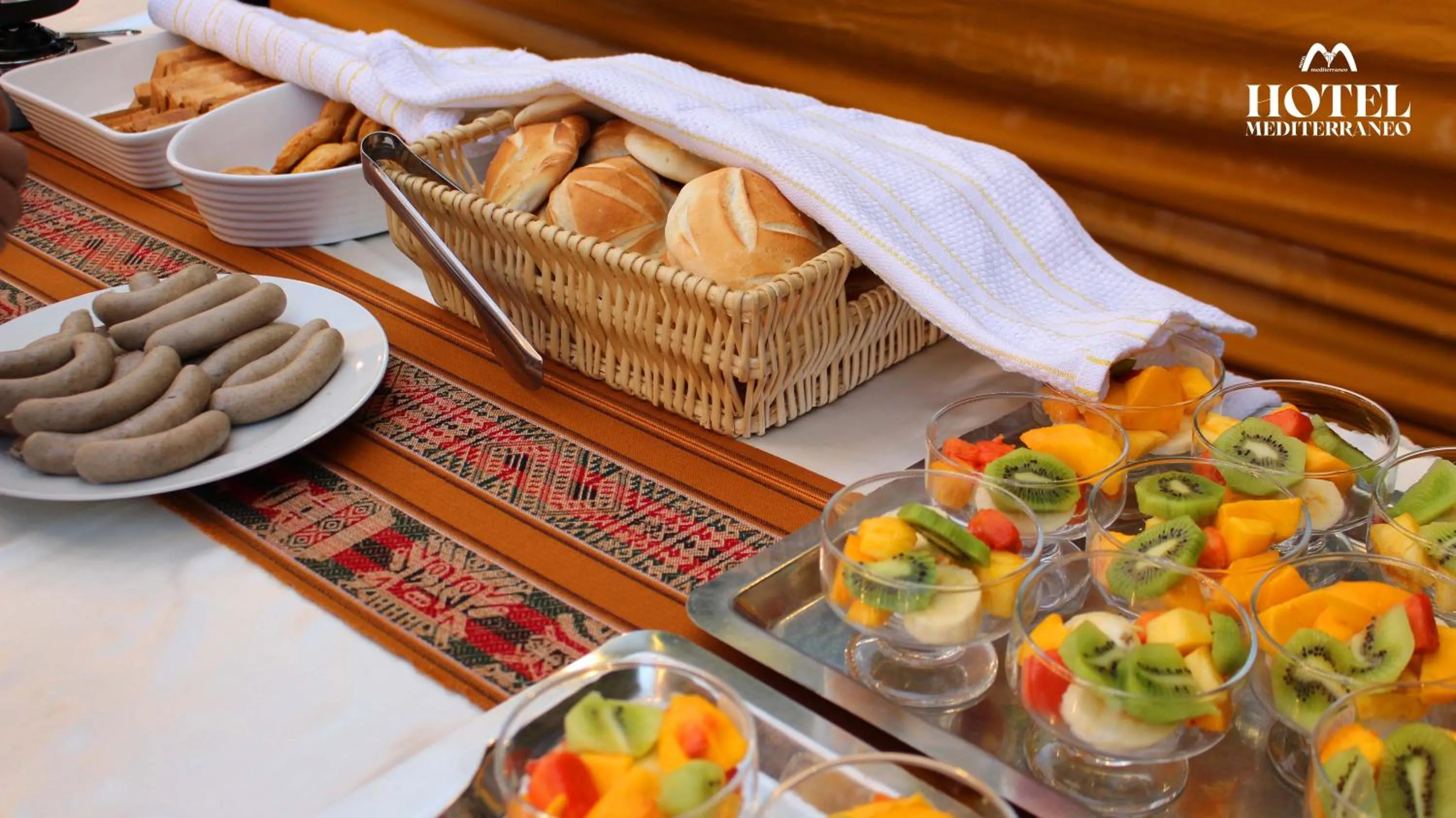 Food and drinks in Hotel Mediterraneo Arequipa