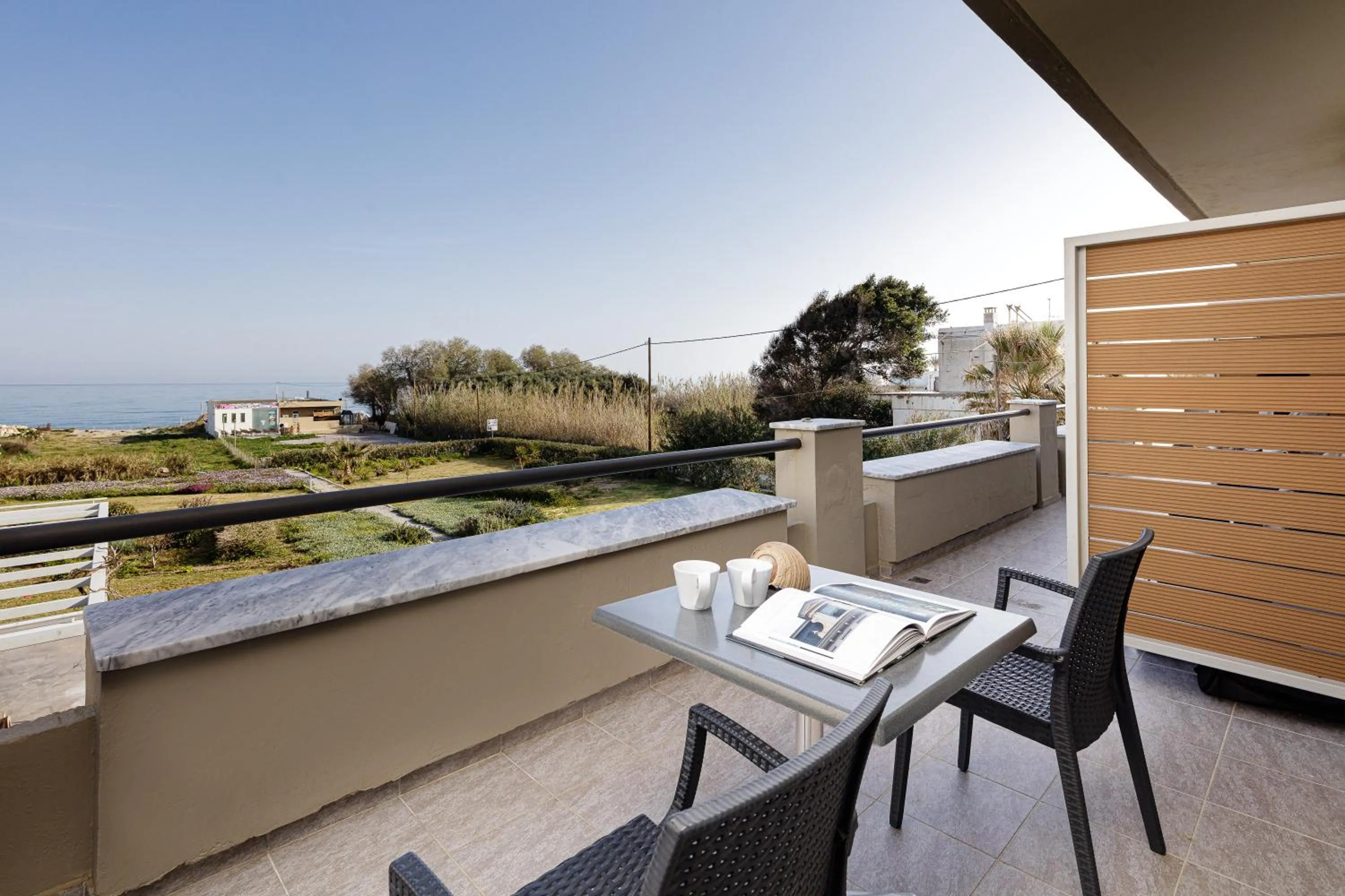 Yiannis Apartments