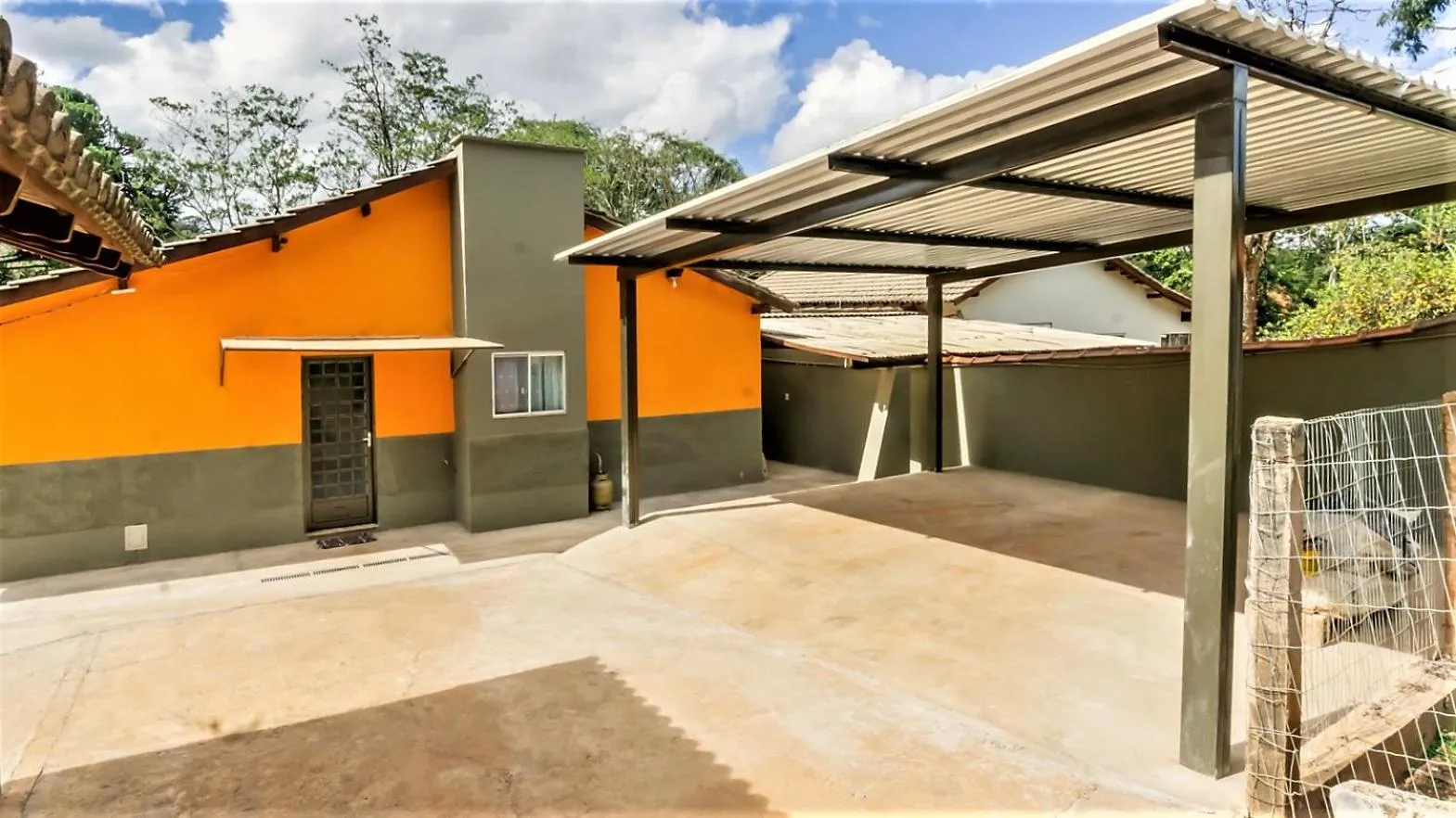 Area and facilities in Chalé Bosque Do Barreiro