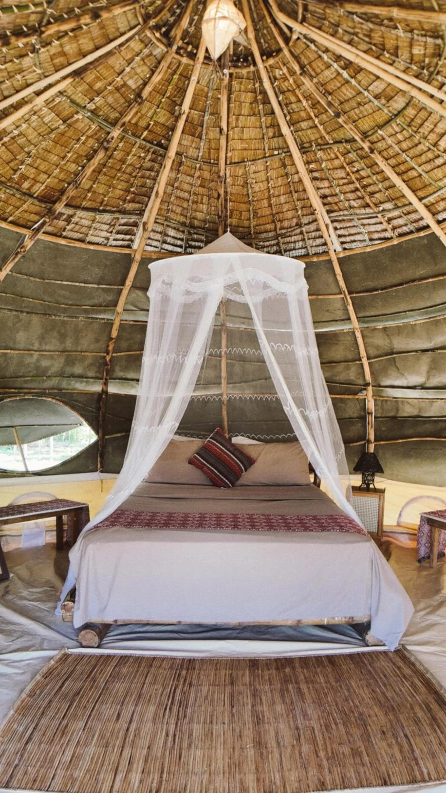 Bed in Dryft Darocotan Island