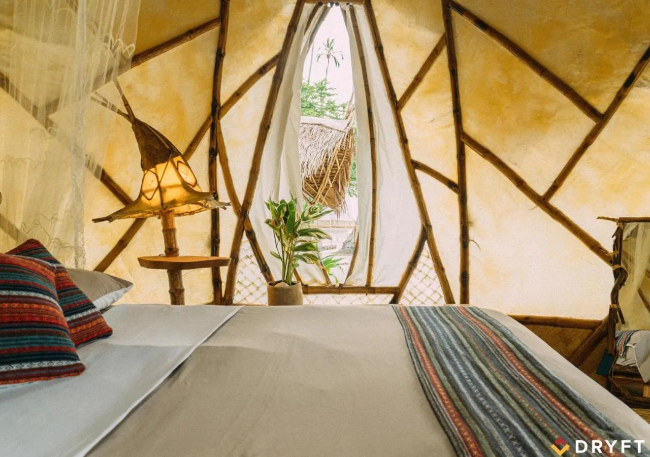 Bed in Dryft Darocotan Island