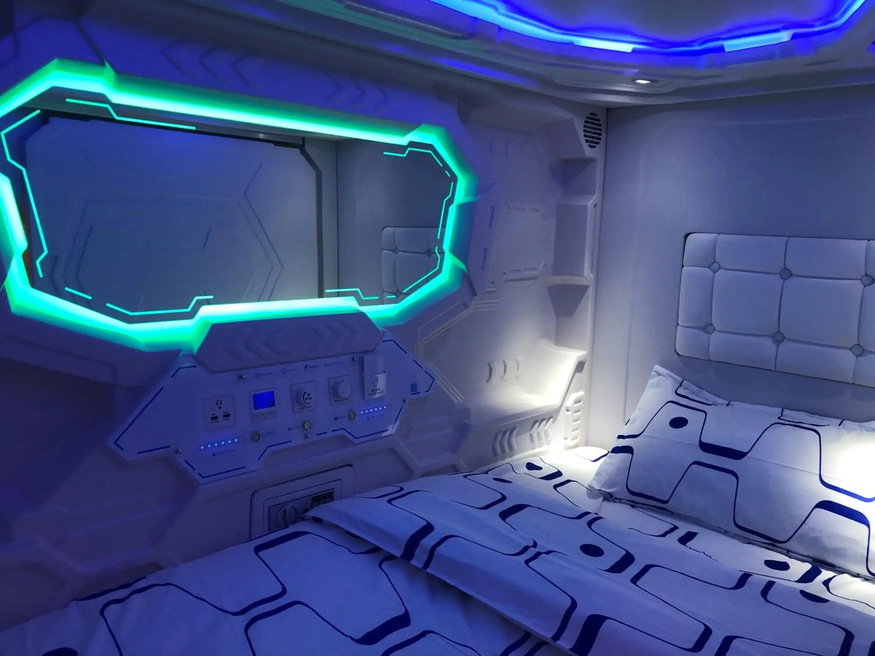 1 Pod in Female Dorm in Dormitos 1 Pod in Female Dorm in Dormitos