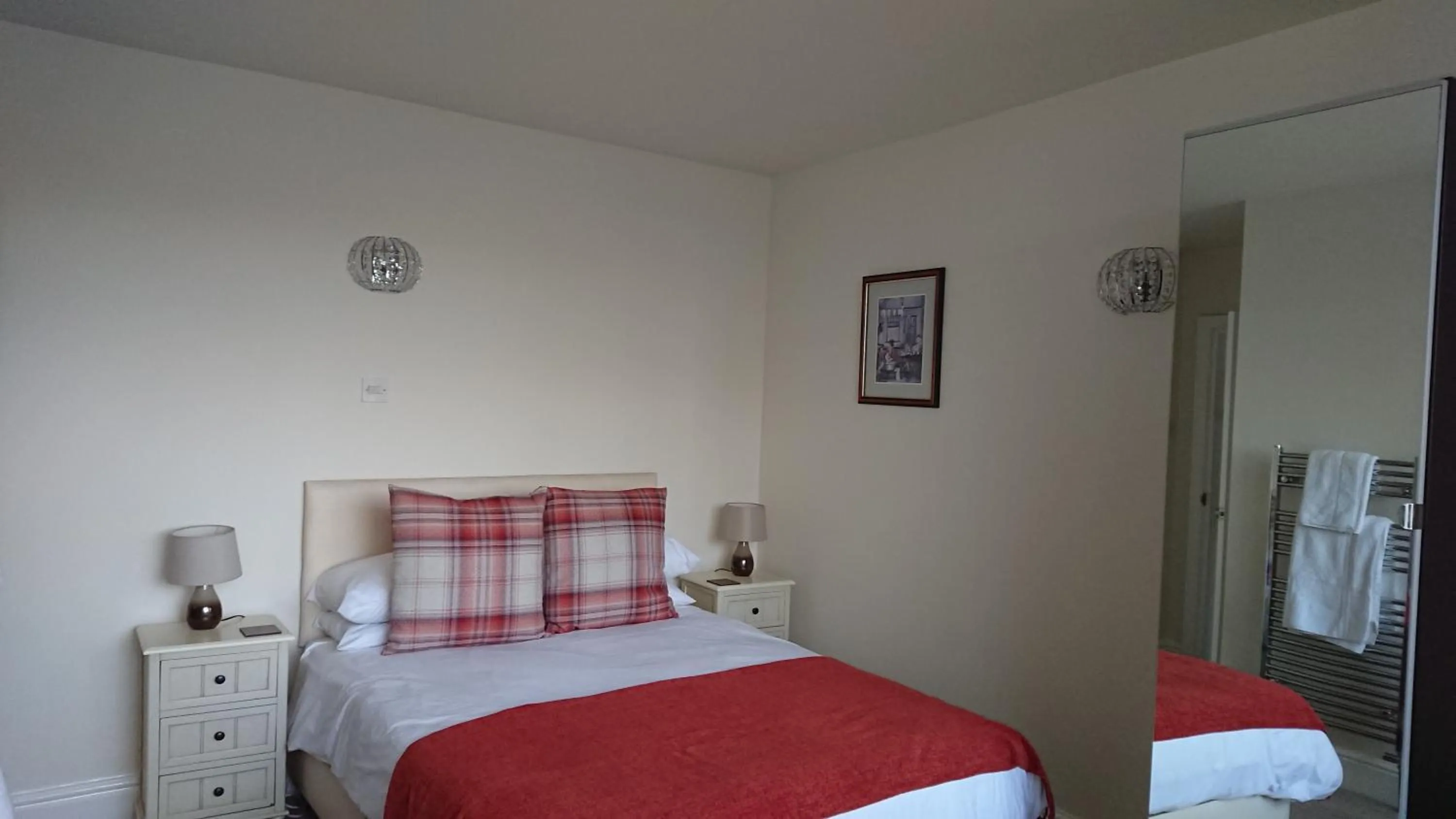 Double Room with Private Bathroom - single occupancy in geordie pride lodge