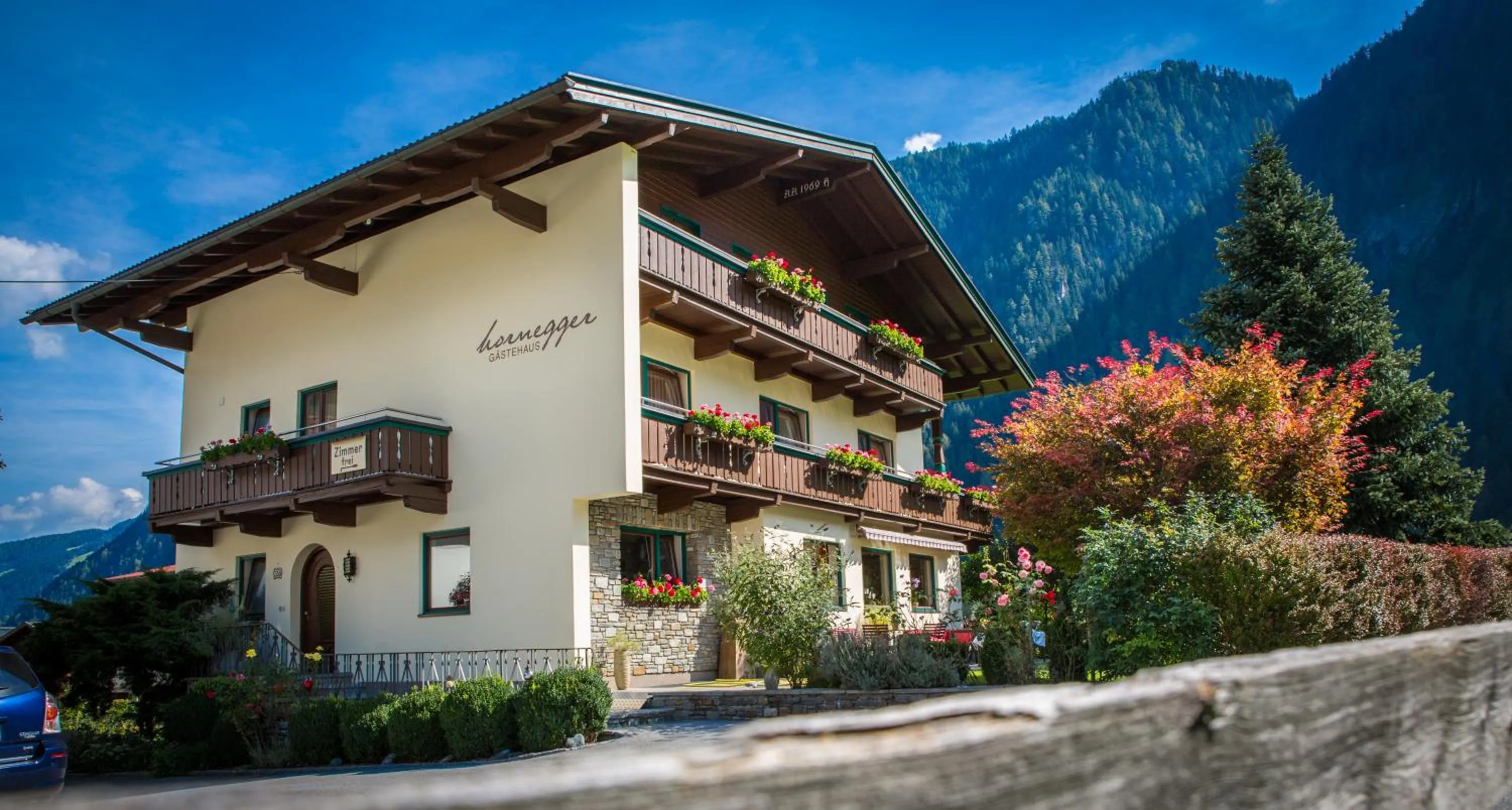 Property building in Gästehaus Hornegger