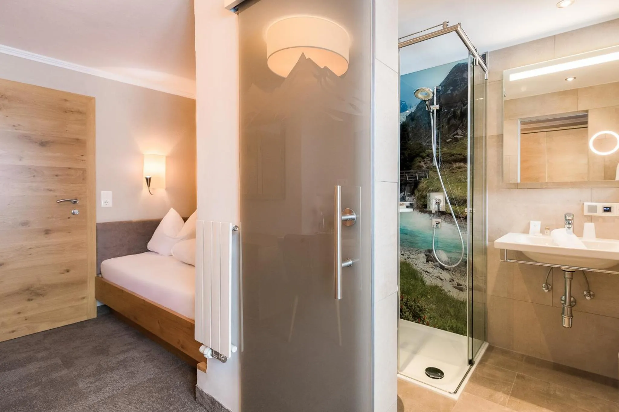 Photo of the whole room, Bed in Gästehaus Hornegger